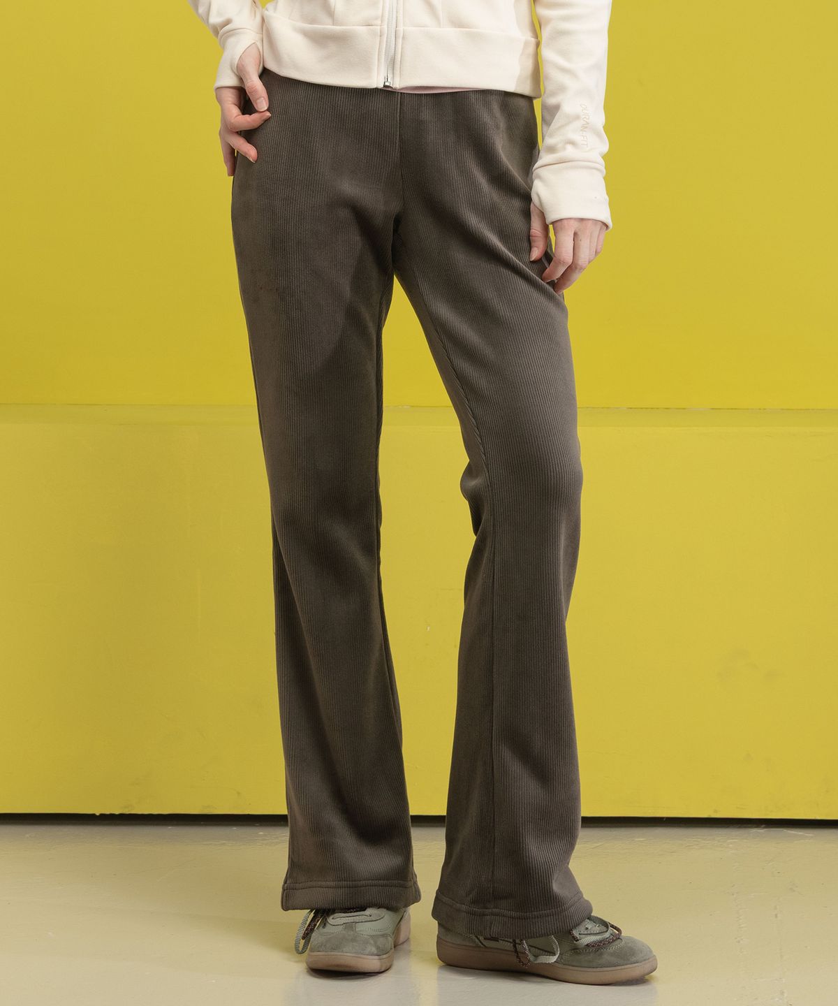 뒤란(DURAN) 코듀로이 융기모 부츠컷 팬츠 DBF6W-9244 4colors