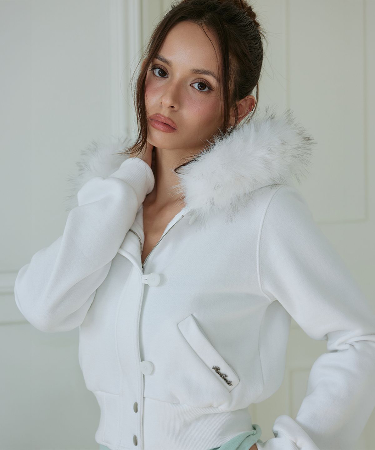 로제프란츠(ROSEFRANTZ) Fur-Trim Slim Hood Zip-Up [Ivory]