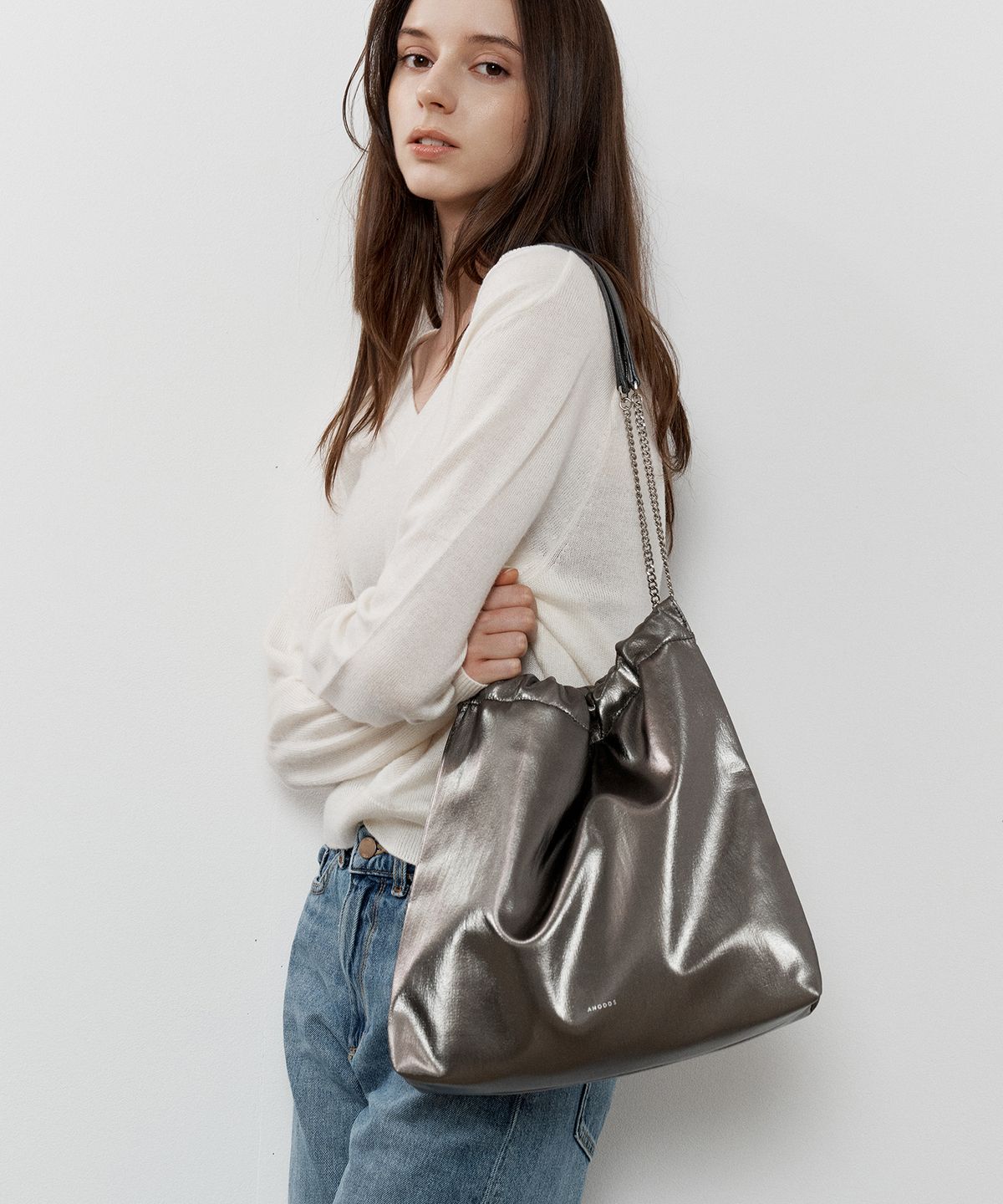 앤오즈(ANODDS) VELTA SHOPPER chain shoulder bag 2 color