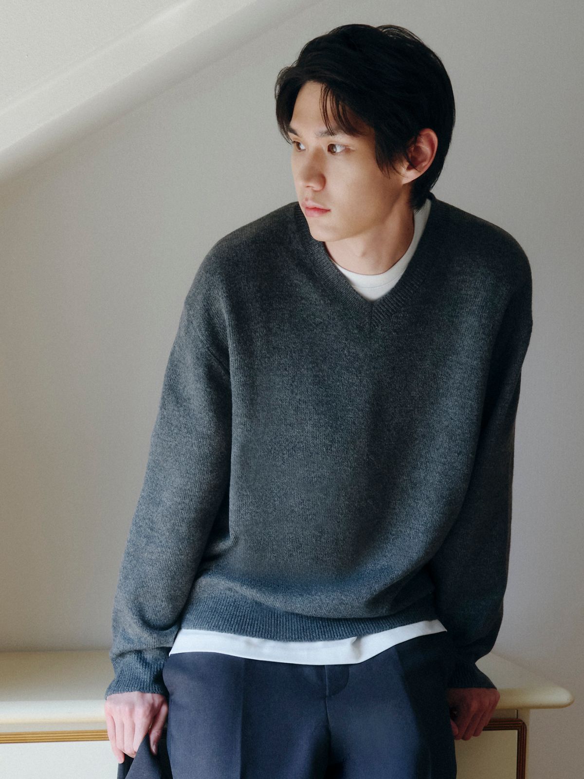 탑텐(TOPTEN) 남성 커스터드얀 브이넥 스웨터_MSG4ER1400