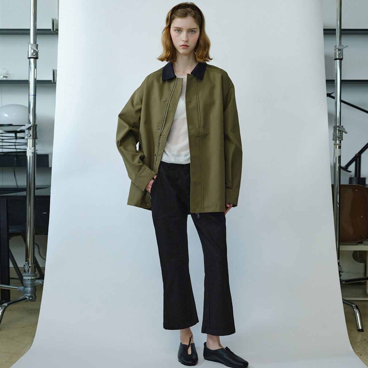 엘씨브이(LCVE) SEMI-FLARE ANKLE PANTS_BLACK