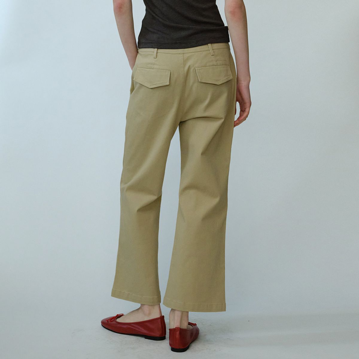 엘씨브이(LCVE) SEMI-FLARE ANKLE PANTS_BEIGE