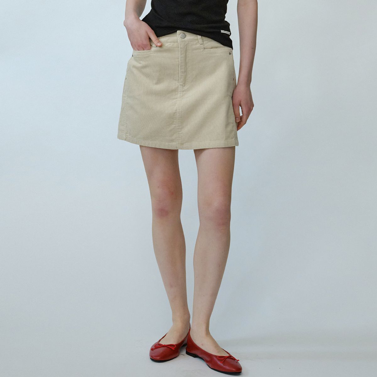 엘씨브이(LCVE) CORDUROY MINI SKIRT_LIGHT BEIGE