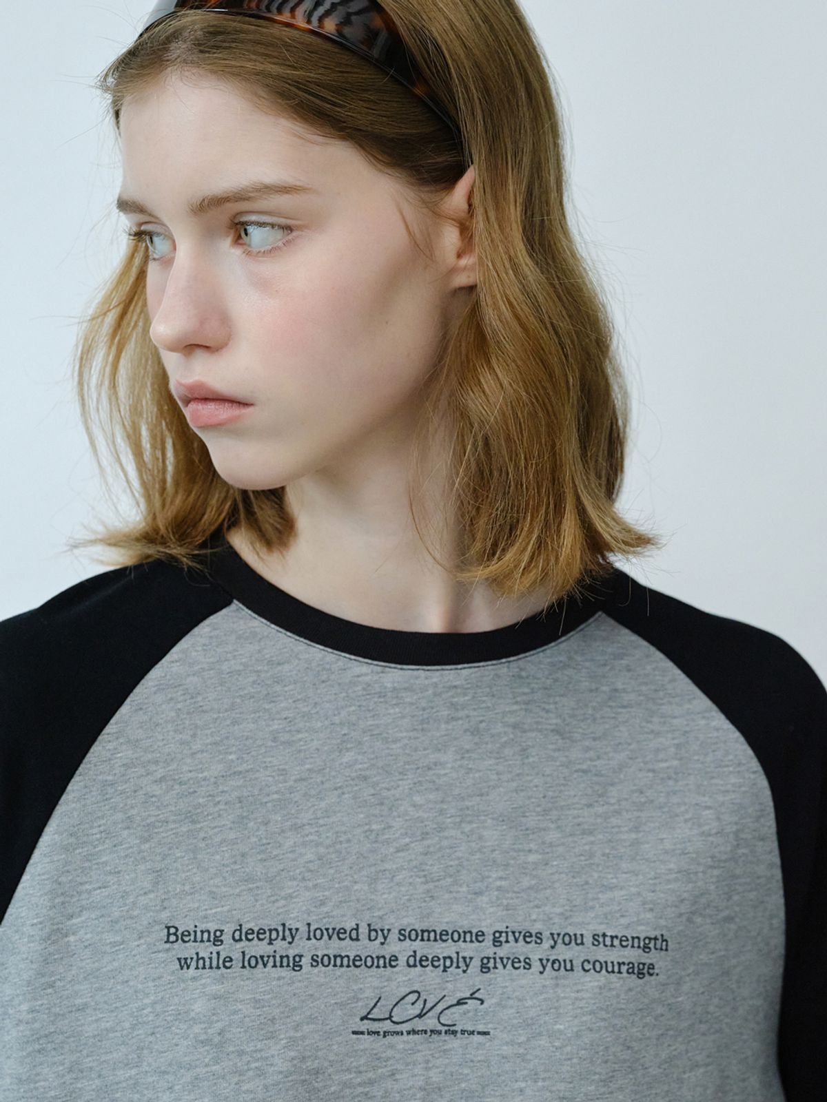 엘씨브이(LCVE) LETTERING GRAPHIC RAGLAN T-SHIRT_BLACK