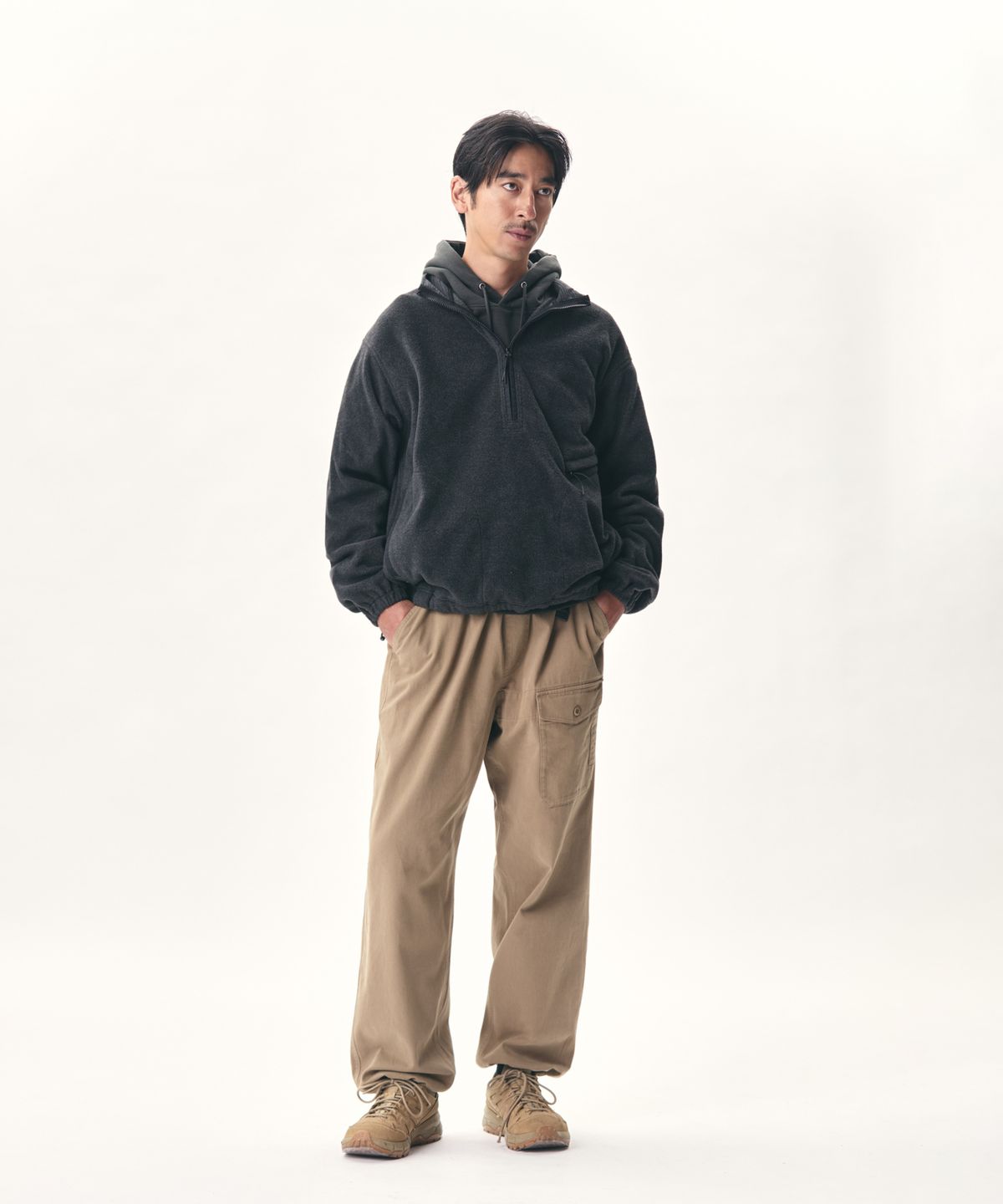 에스피오나지(ESPIONAGE) Expl. Quarter Zip Fleece Pullover Dark Grey