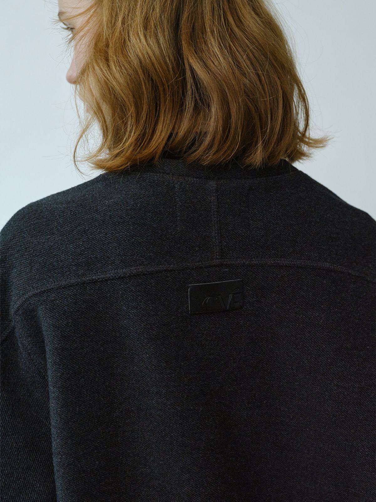 엘씨브이(LCVE) BUTTON BLUSON JUMPER_CHARCOAL