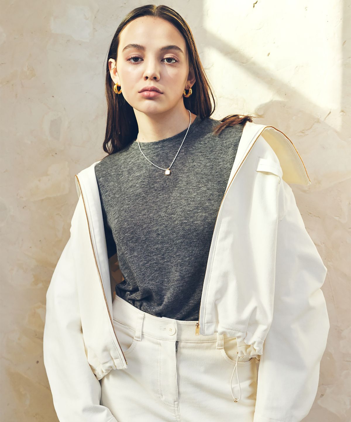 이브(YIV) Wool Tencel Basic T shirts