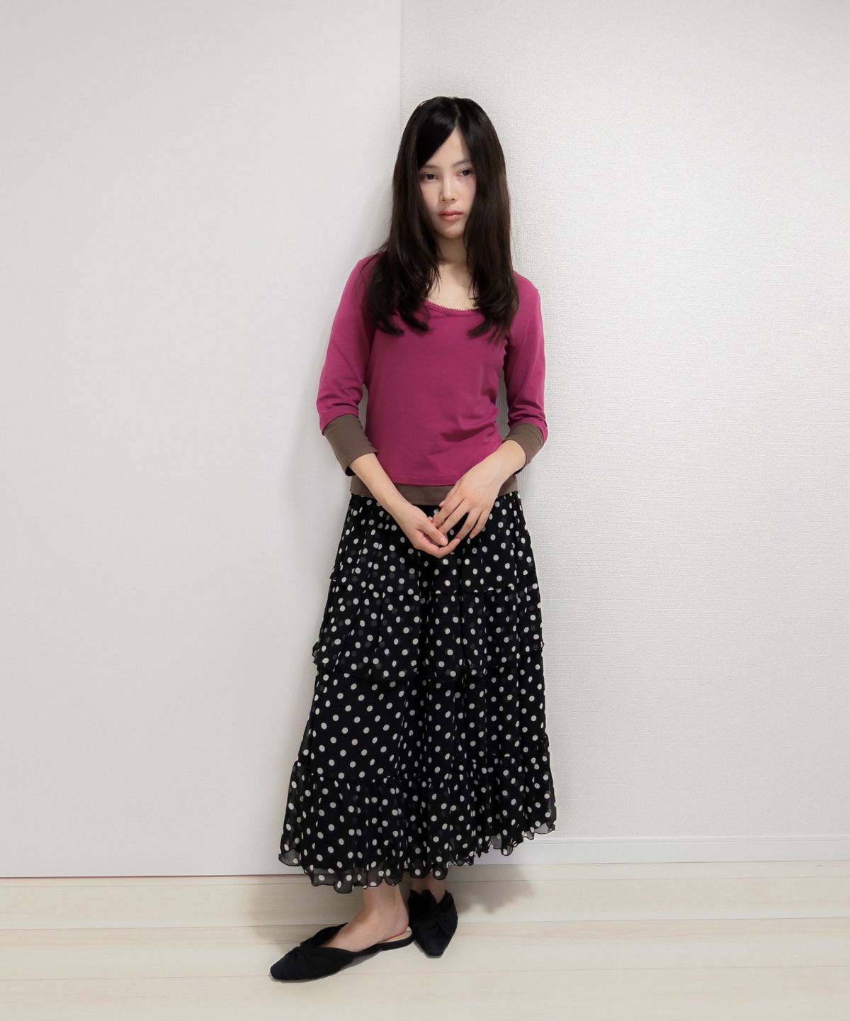 로액슈얼(LO AXUAL) DOT CHIFFON FLARE SKIRT_BLACK