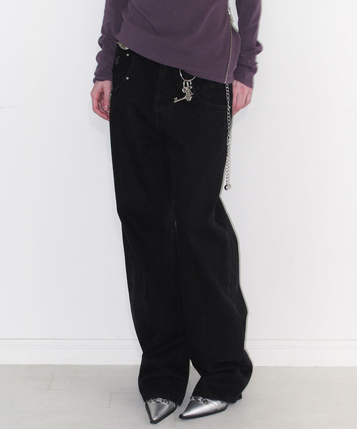 인스턴트펑크(INSTANTFUNK) BIG POCKET LOOSE FIT DENIM - BLACK