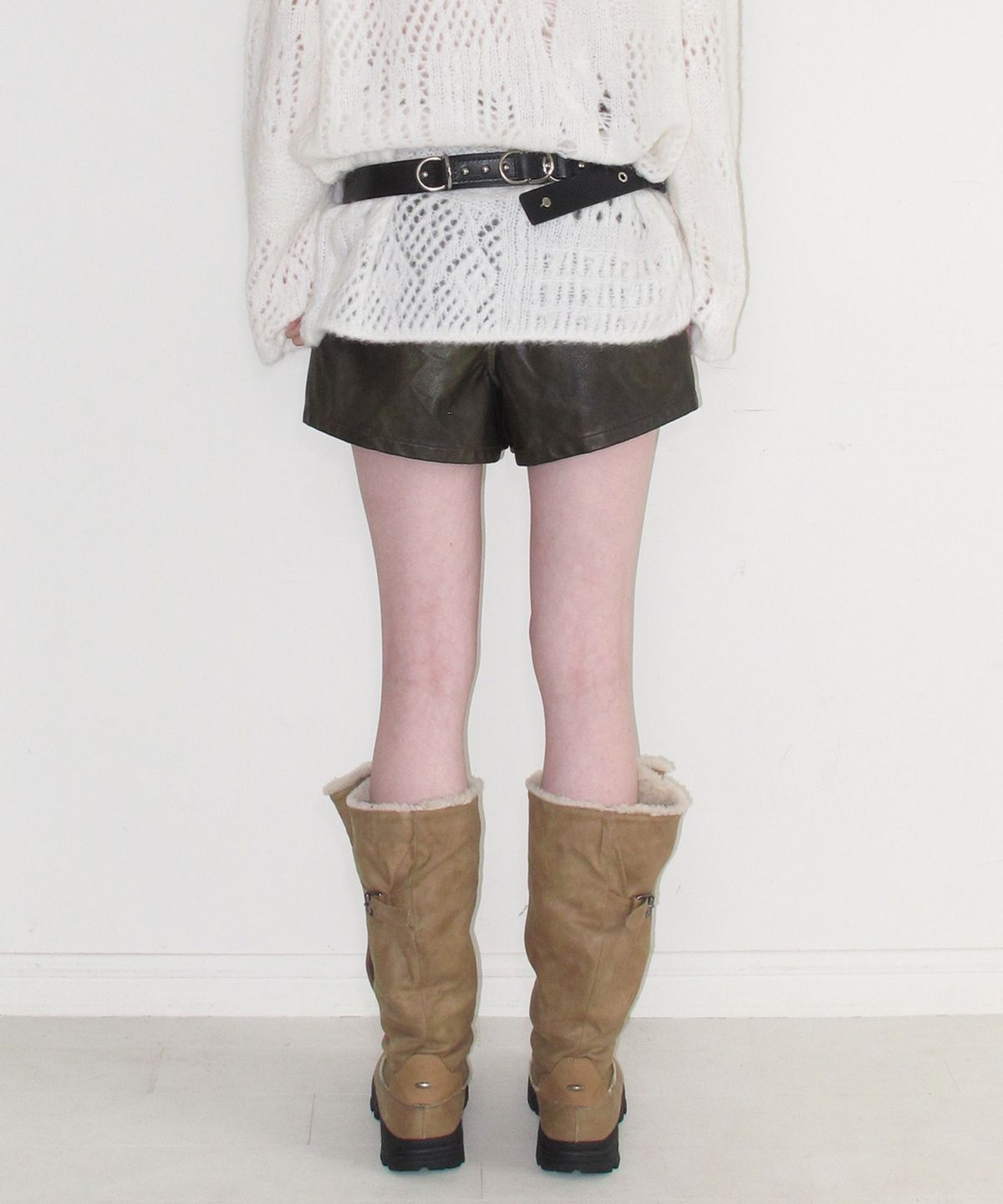 인스턴트펑크(INSTANTFUNK) WASHED FAUX LEATHER SHORTS - BROWN