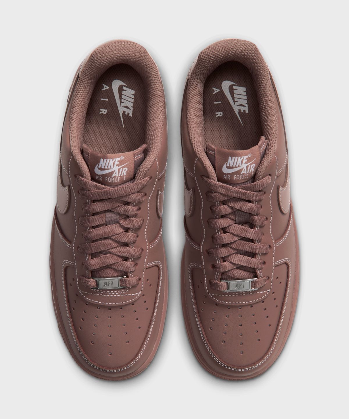 나이키(NIKE) 에어 포스 1 07 에센셜+ W - 데저트 더스트:화이트:메탈릭 실버:데저트 더스트 / IR2419-200