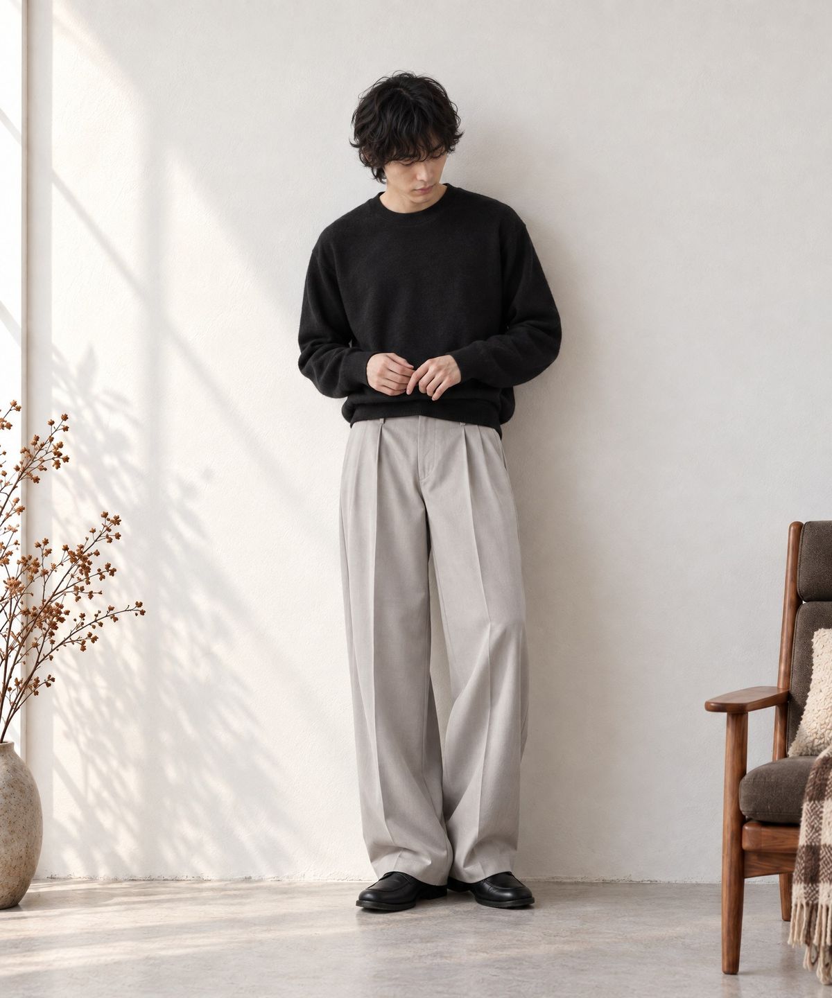 모노마트(MONO-MART) High-Twist Twill Center-Press Two-Tuck Wide Trousers