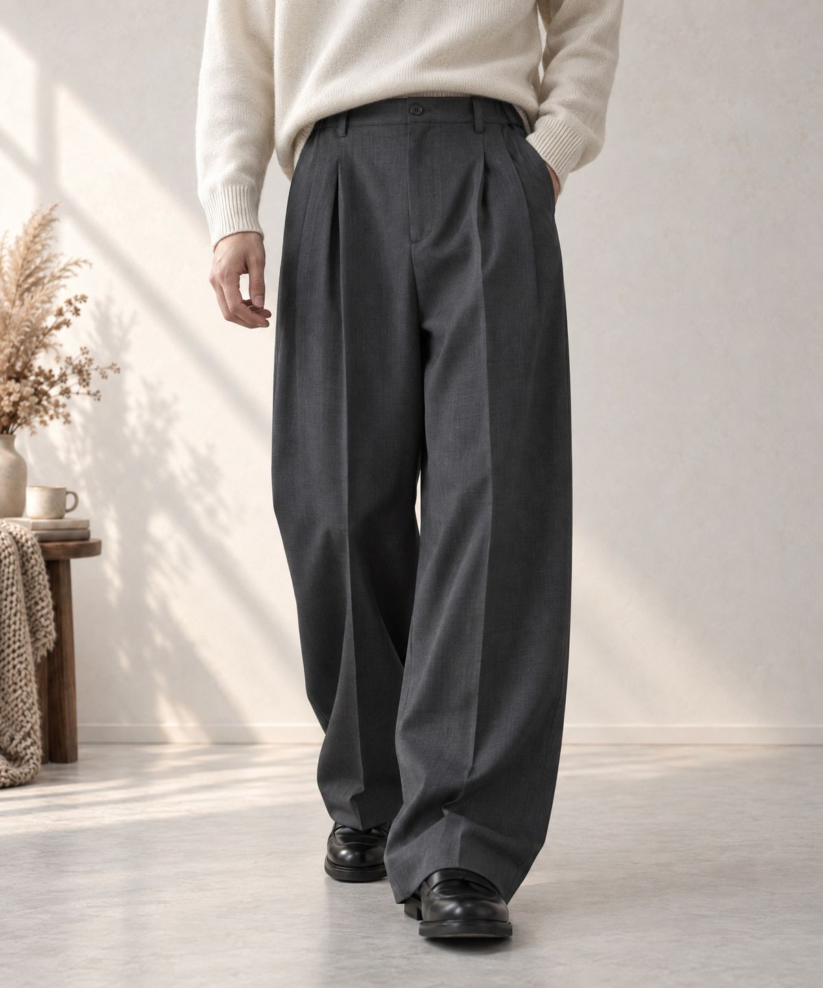 모노마트(MONO-MART) High-Twist Twill Center-Press Two-Tuck Wide Trousers
