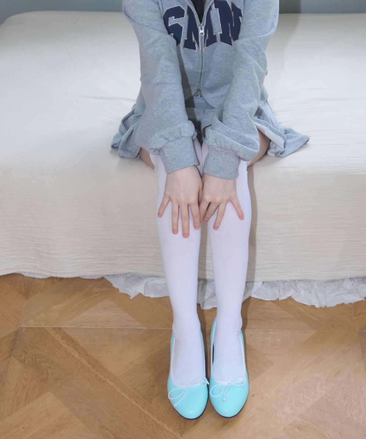 스묜(SMYEON) Color Wedge Ballet Pumps