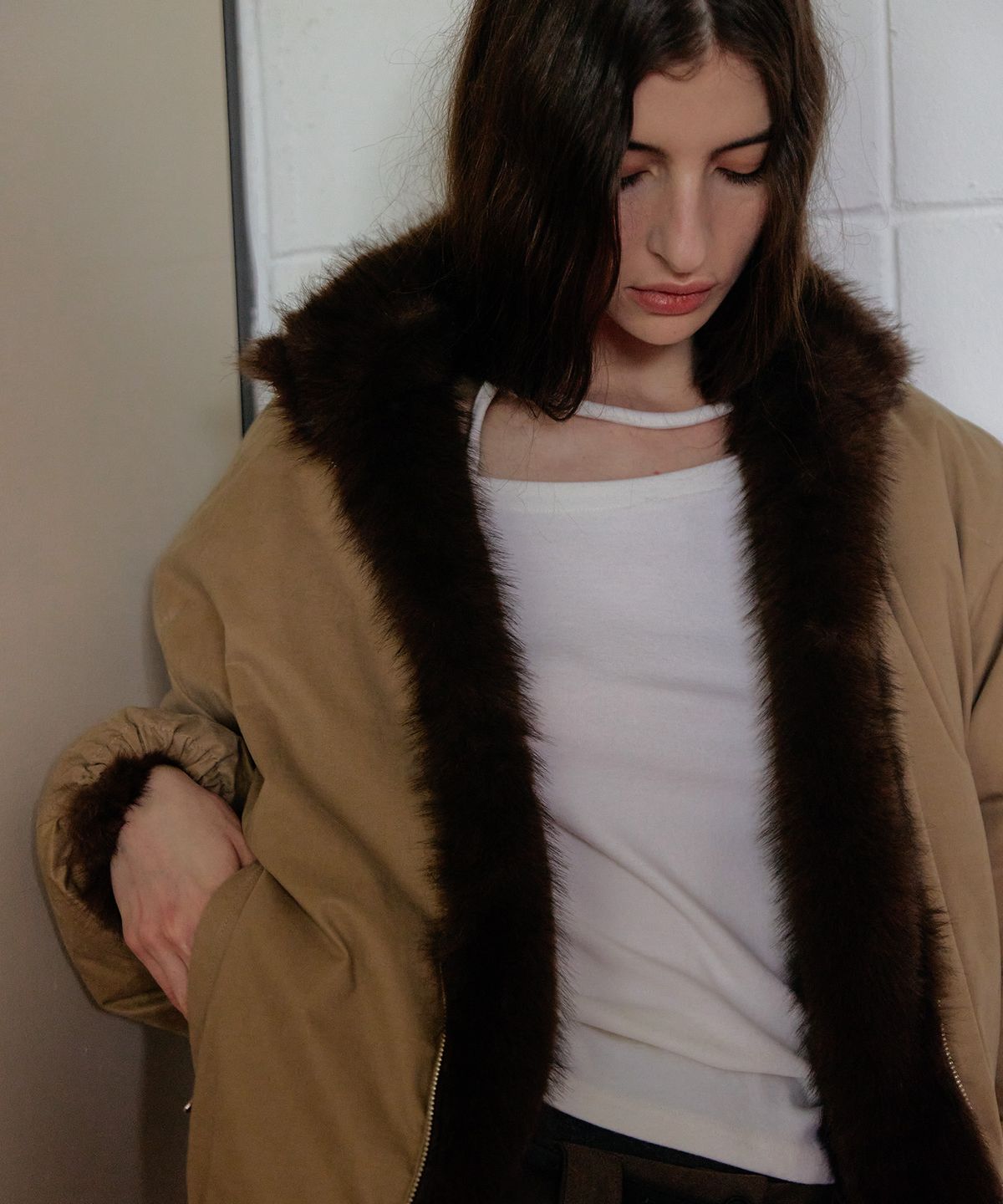 스르비(SELEVER) Mocha Reversible Fur Jacket_2 Color