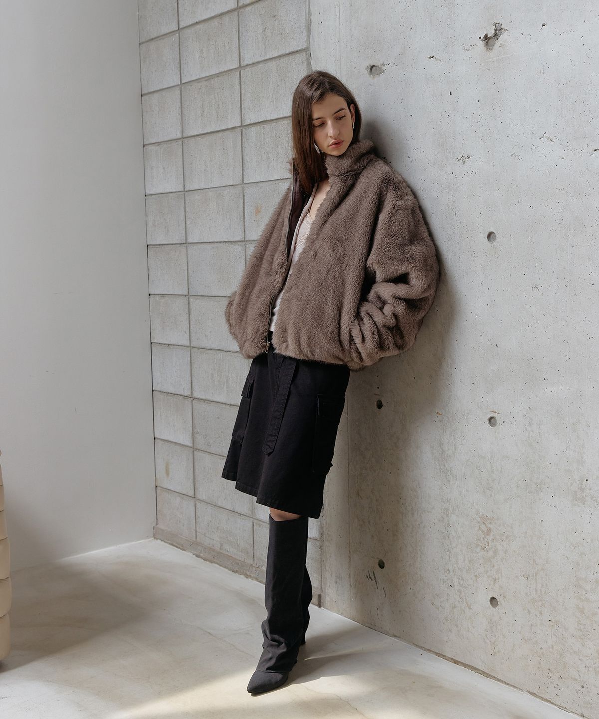 스르비(SELEVER) Mocha Reversible Fur Jacket_2 Color
