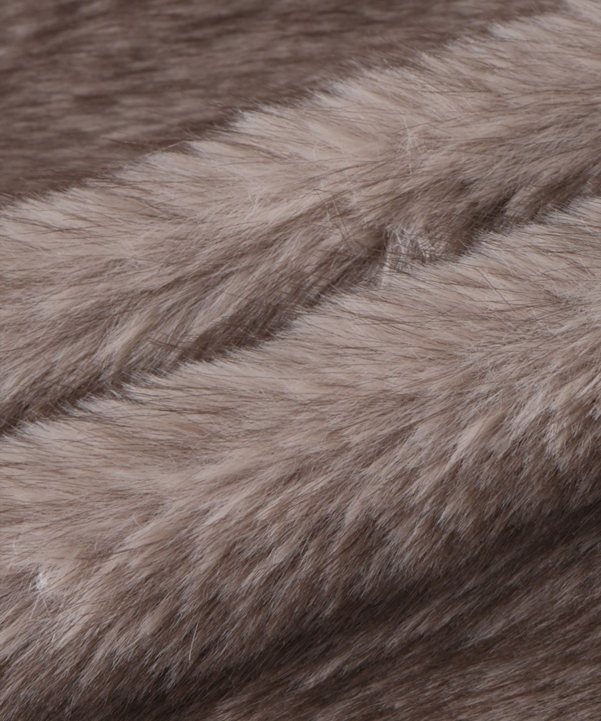 스르비(SELEVER) Mocha Reversible Fur Jacket_2 Color