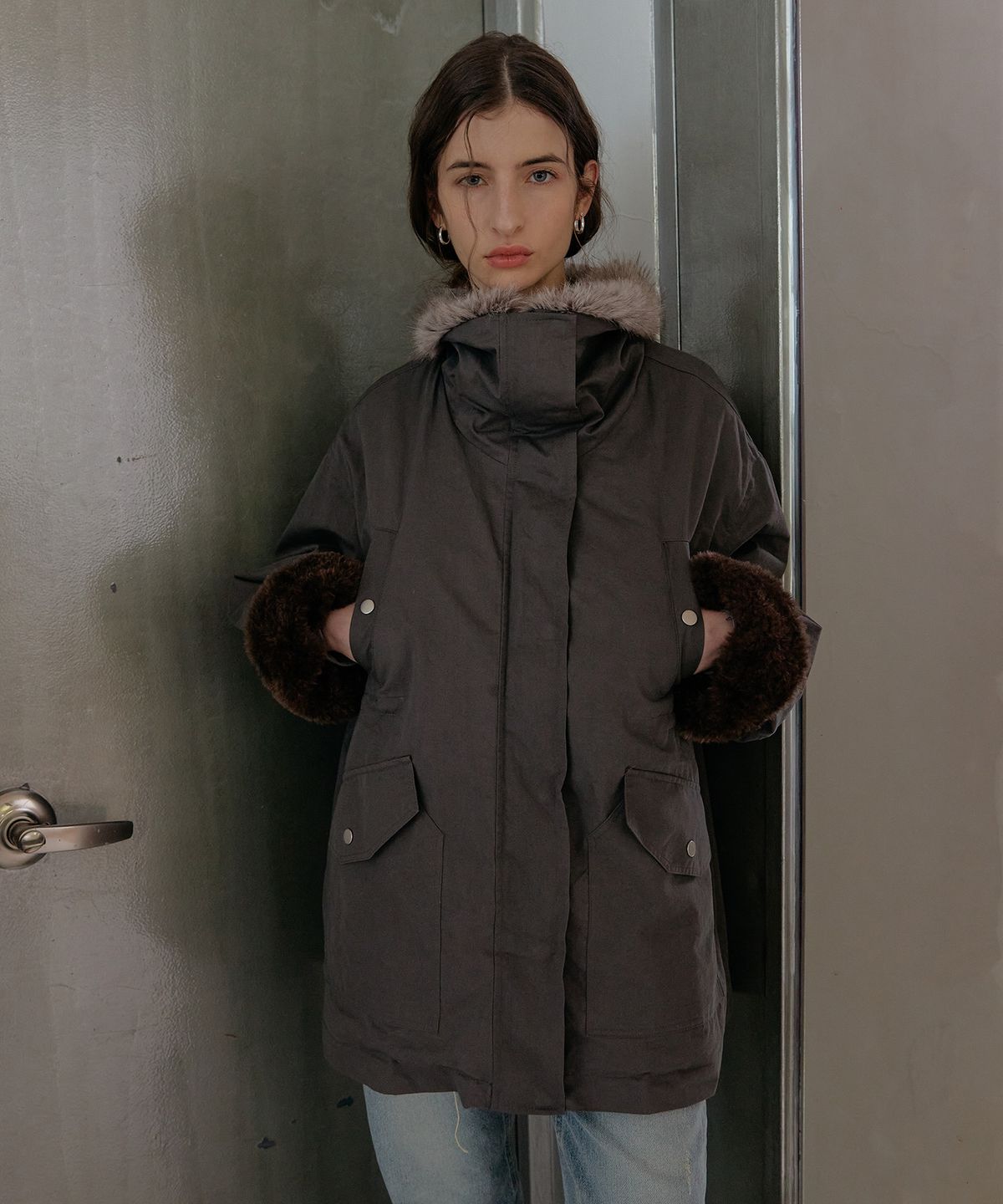 스르비(SELEVER) Shearling Fur Lined Field Jacket_2 Color