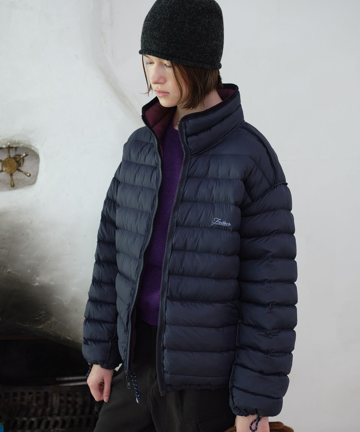 프리터(FRITUR) Lite Reversible High-neck Jacket Burgundy_F263JP22