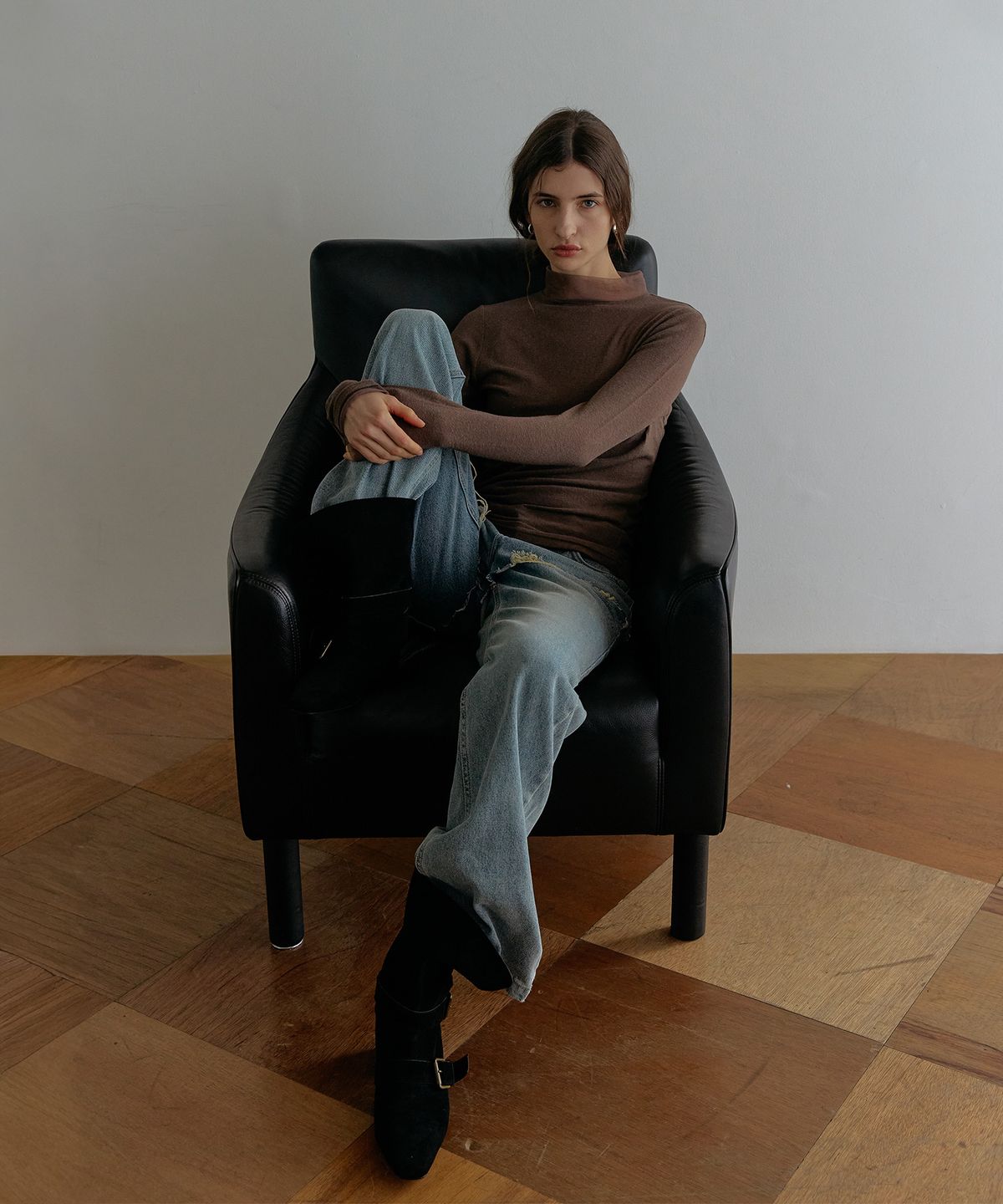 스르비(SELEVER) Aven Angora Sheer Turtleneck Tee_4 Color