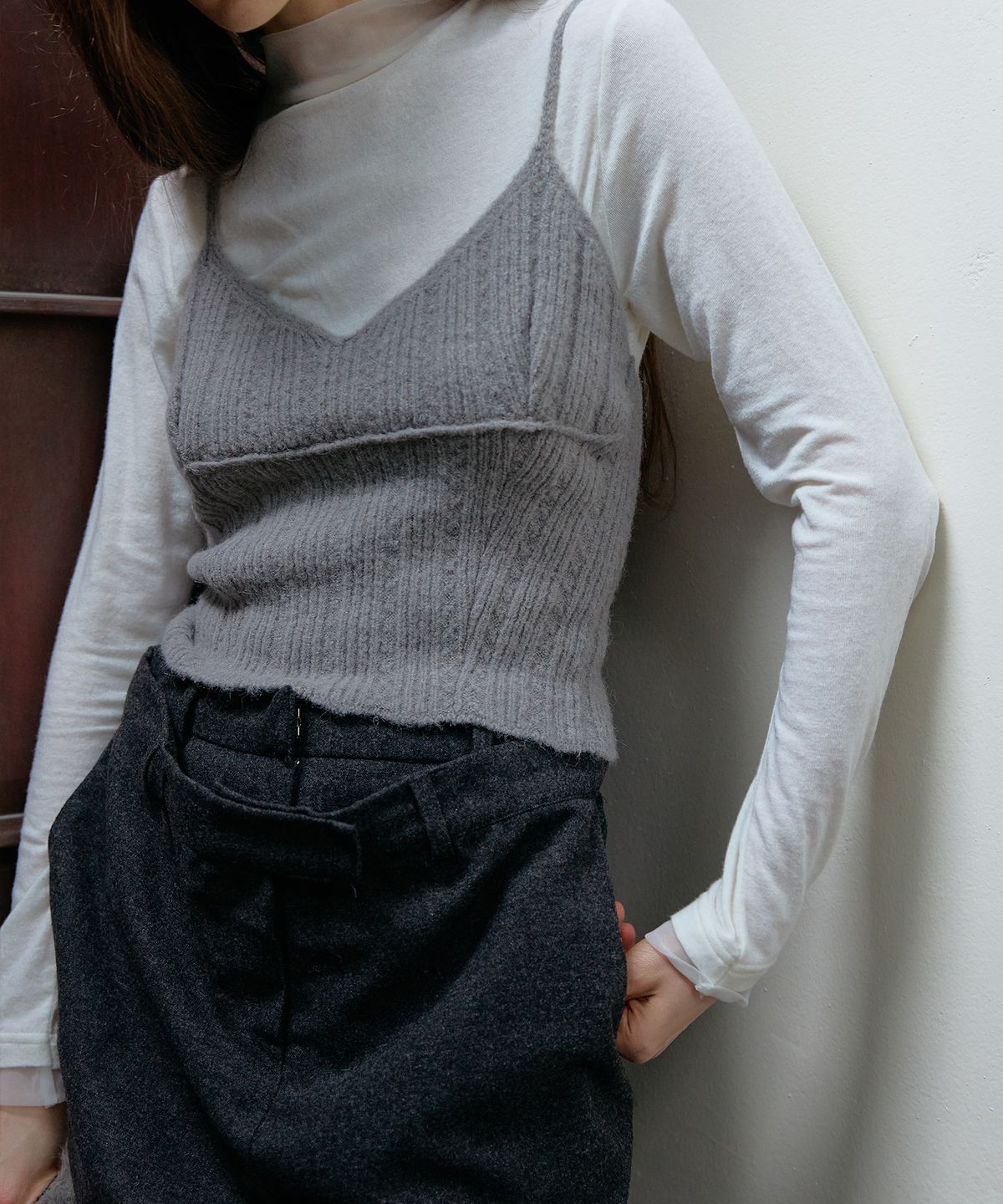 스르비(SELEVER) Aven Angora Sheer Turtleneck Tee_4 Color