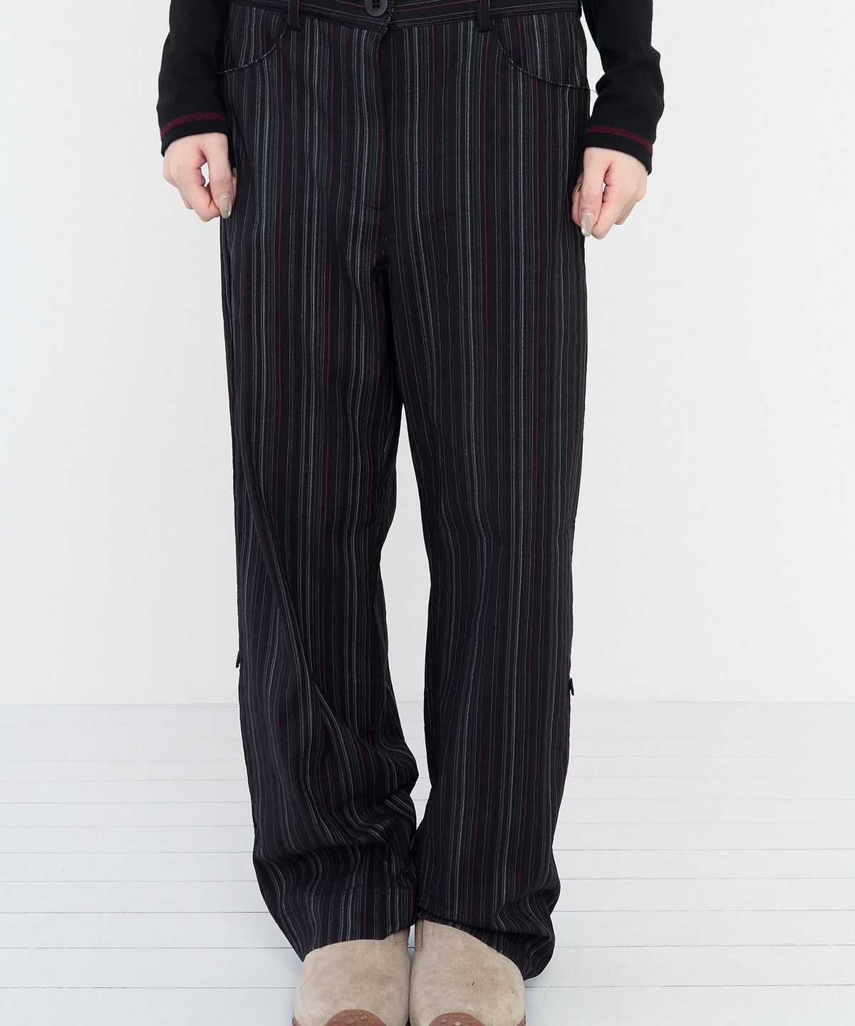 무음(MUWM) 스트라이프 자가드 팬츠 Stripe Jacquard Pants (Black)