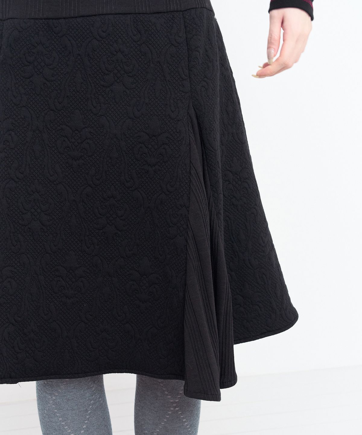무음(MUWM) 패치워크 플레어 스커트 Patchwork Flare Skirt (Black)