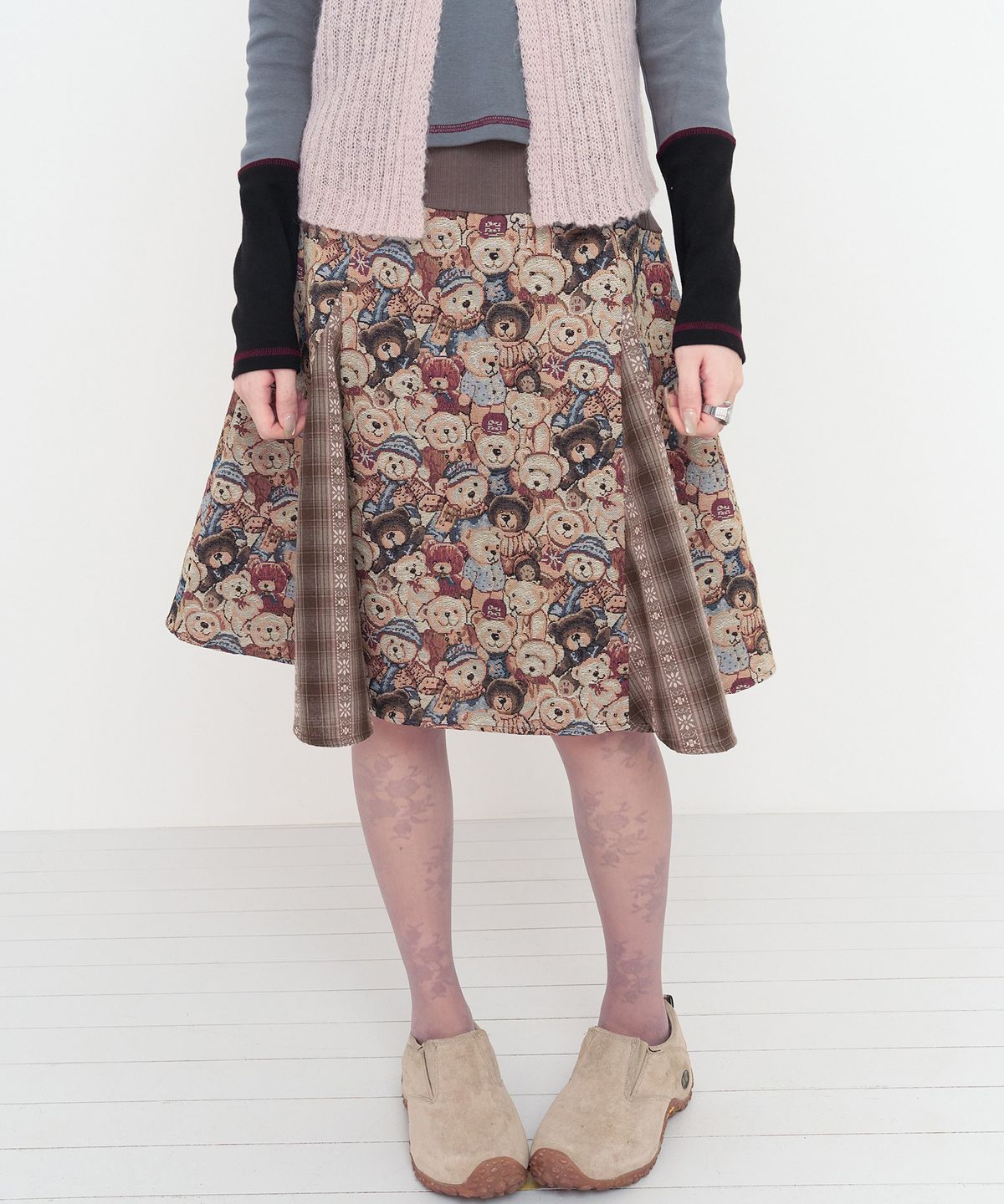 무음(MUWM) 패치워크 플레어 스커트 Patchwork Flare Skirt (Brown)