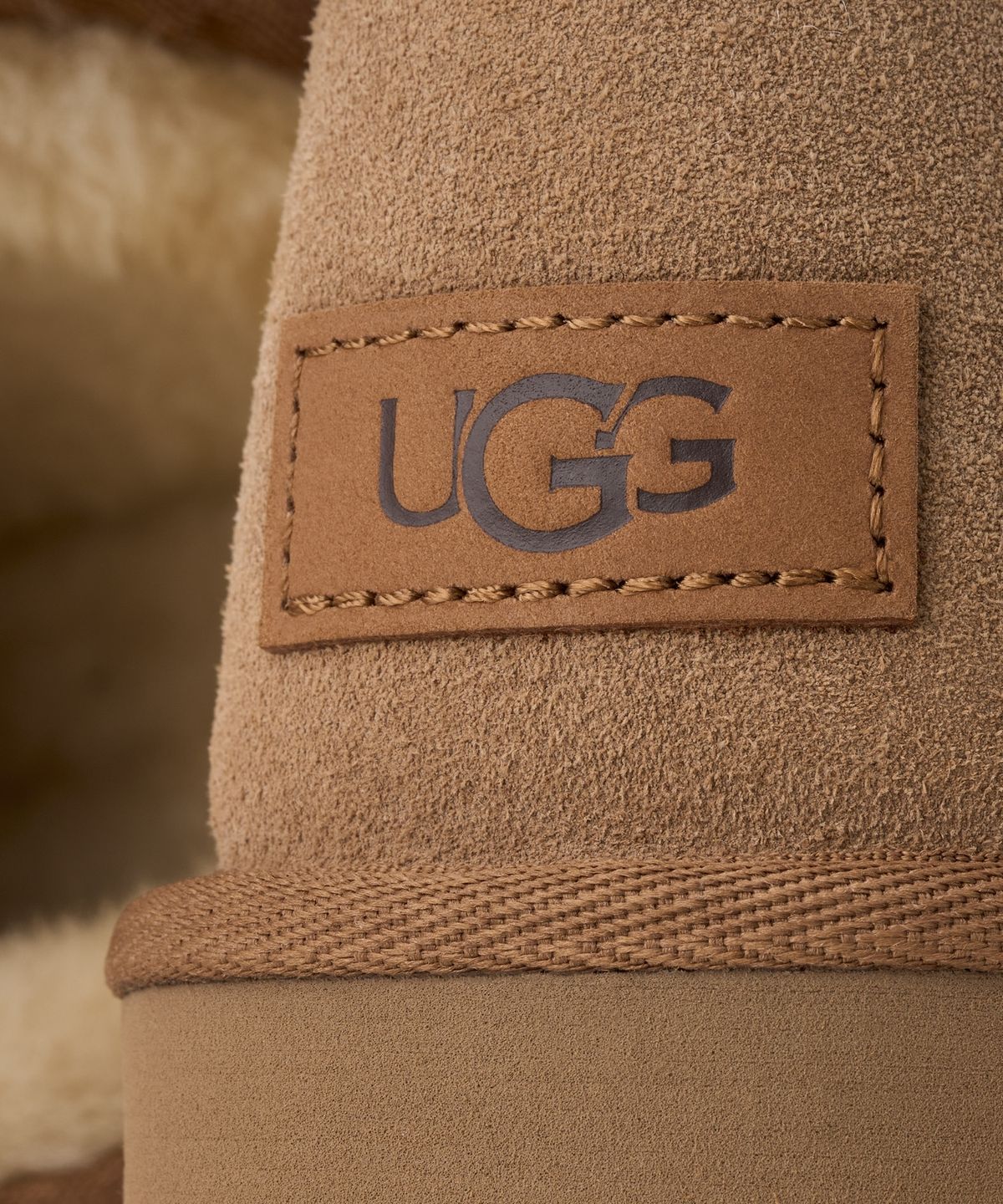 어그(UGG) [WOMEN] 클래식 울트라 톨 - 체스넛 / 1182132-CHE