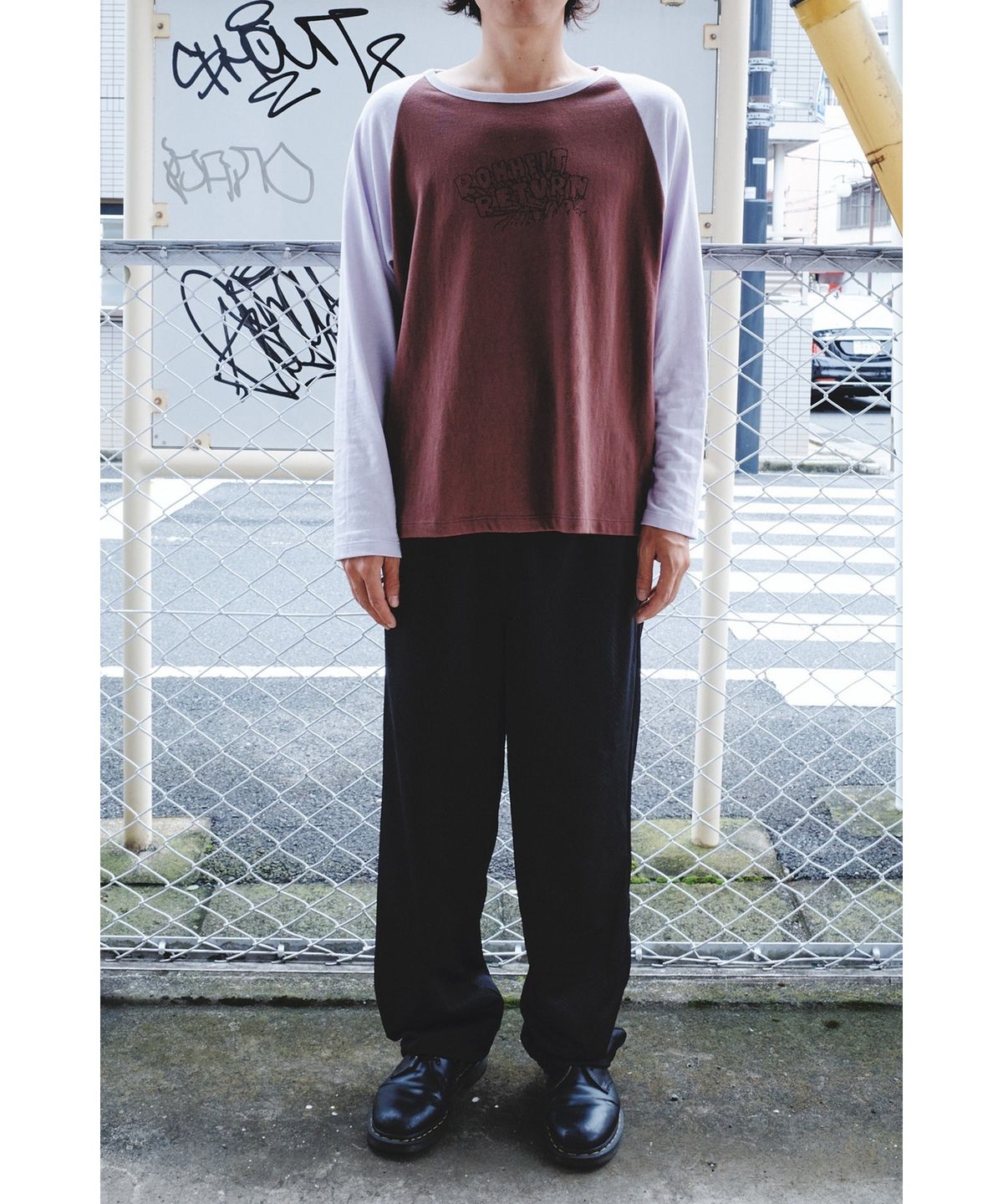 1011갤러리(1011 GALLERY) Rohheit Return Raglan Long Sleeve - Brown/Lavender