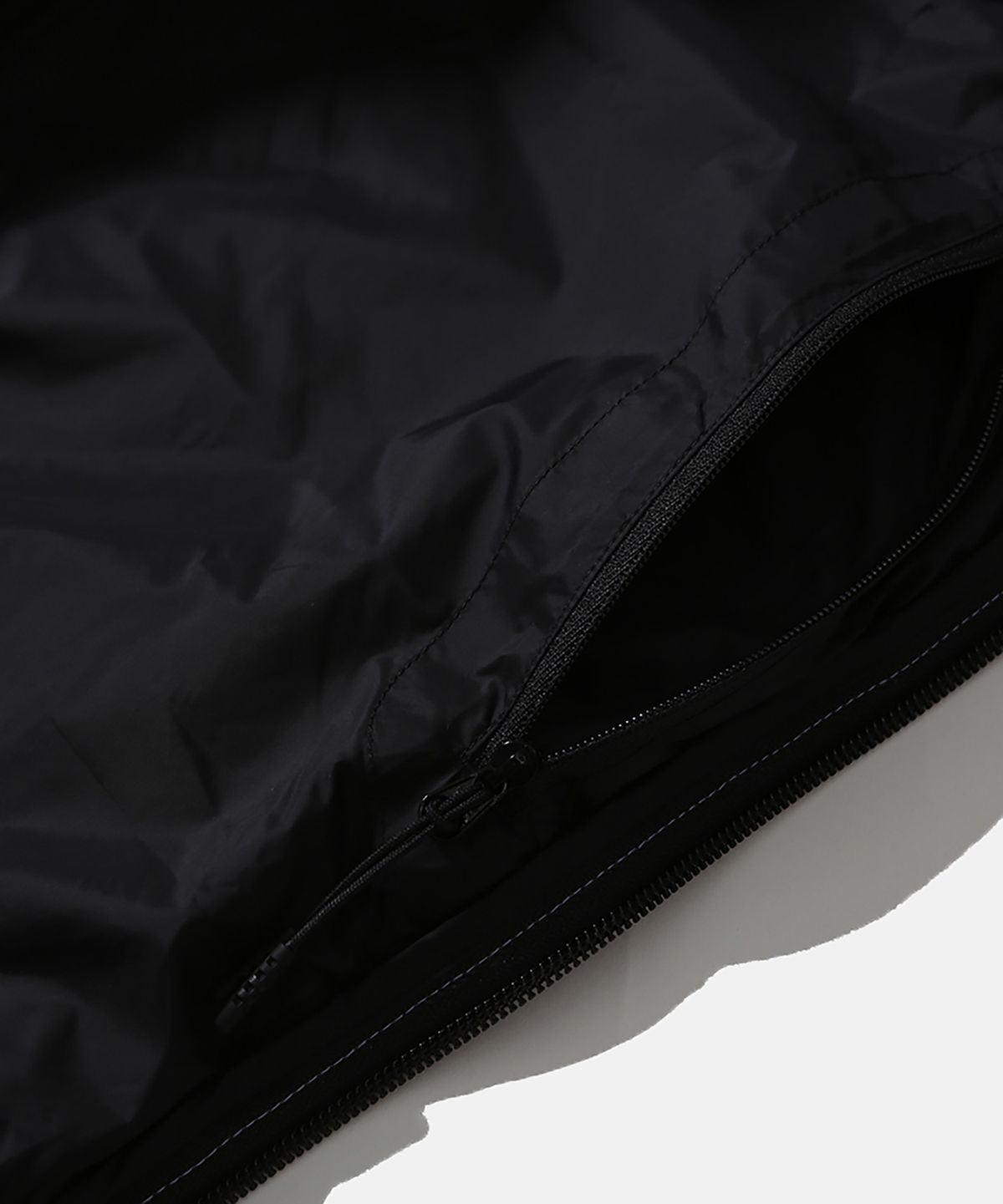 모이프(MOIF) [AW26] LIGHTWEIGHT THERMAL PARKA / AIRY BLUE
