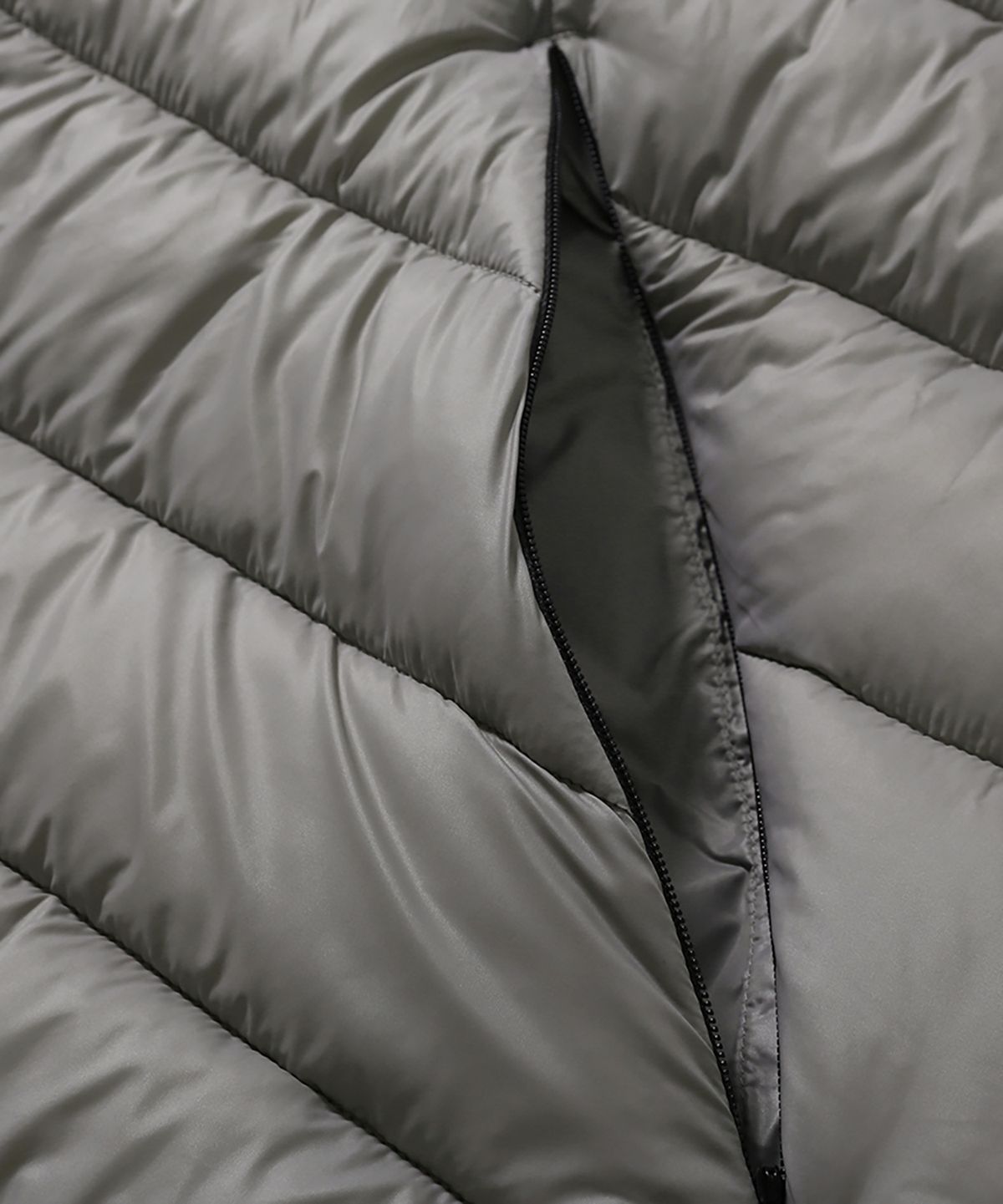 모이프(MOIF) [AW26] LIGHTWEIGHT THERMAL PARKA / LIGHT GRAY