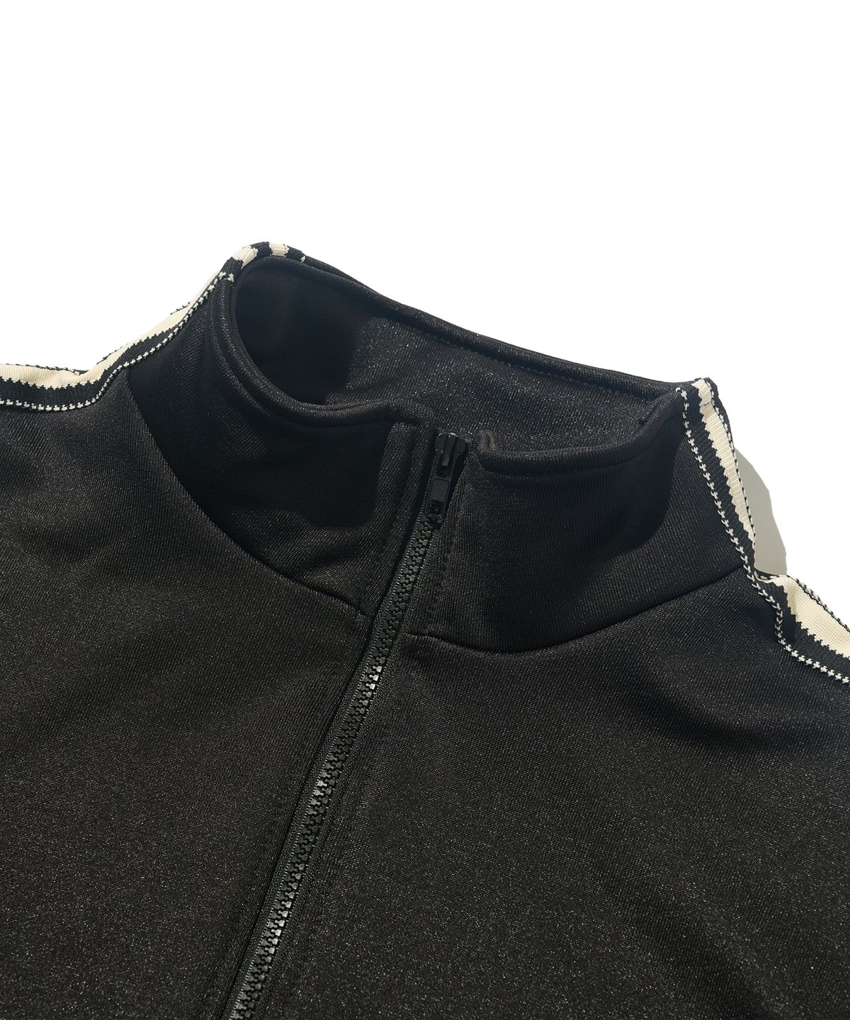 613서울(613SEOUL) 트랙 식스 라인 포인트 자켓 (블랙)