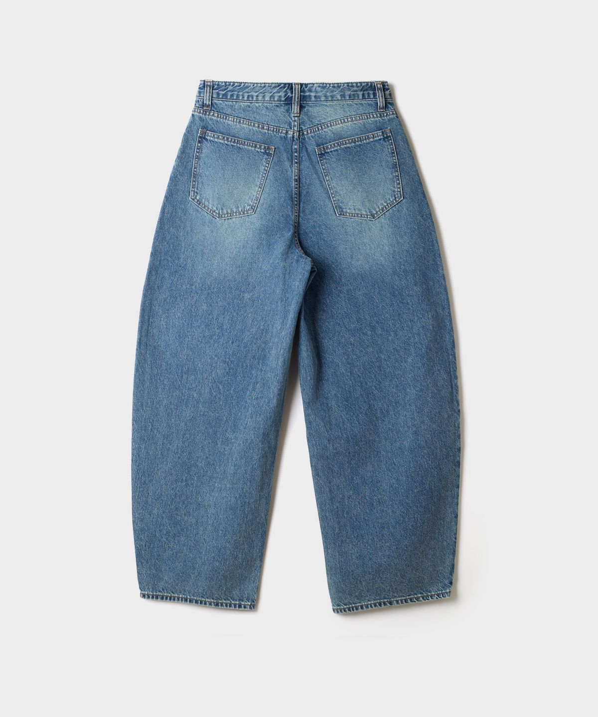 스파오(SPAO) 와이드 커브드 진_SPTJG49C73
