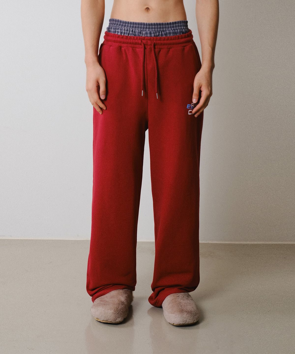 레코딩하우스(RECORDINGHOUSE) REC CLIMAX SWEATPANTS [RED]