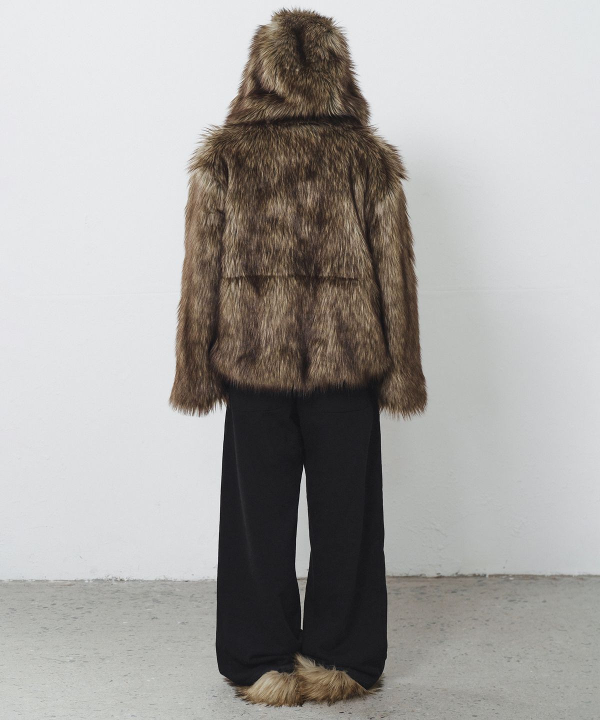 나체(NACHE) HAIRY MULE CLOG BROWN