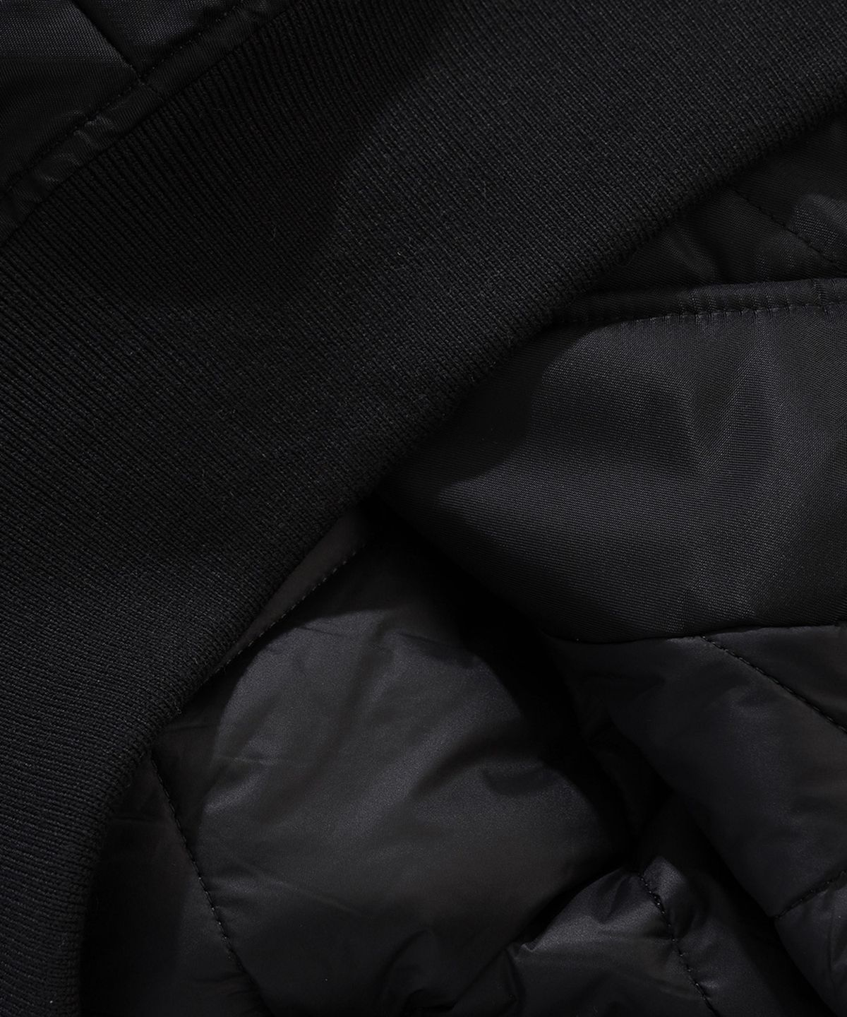 뉴에라(NEW ERA) 퍼 후드 봄버 재킷 블랙 15358020