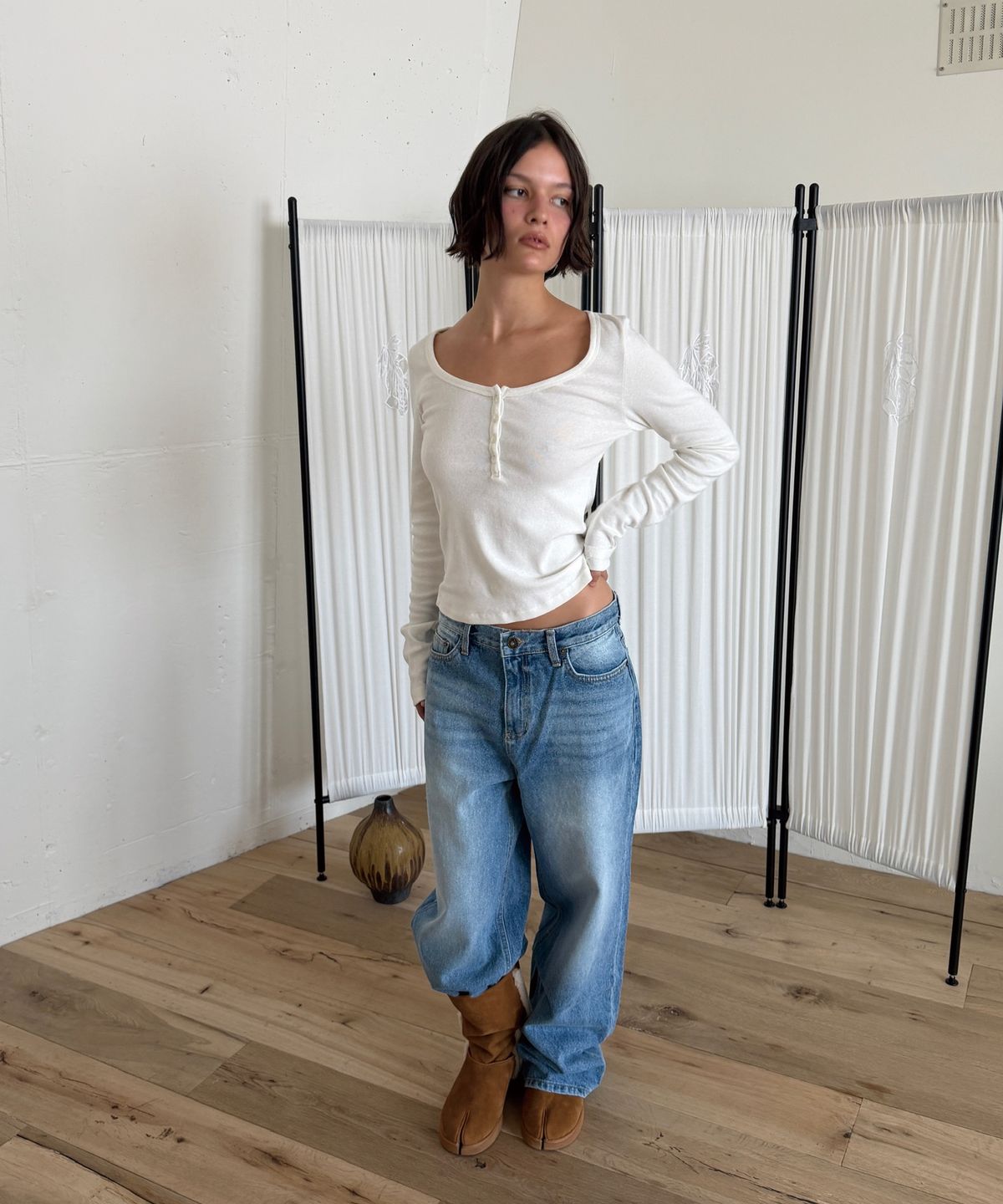 아수라(ASURA) COTTON HENLEY LONG SLEEVE T (VINTAGE IVORY)