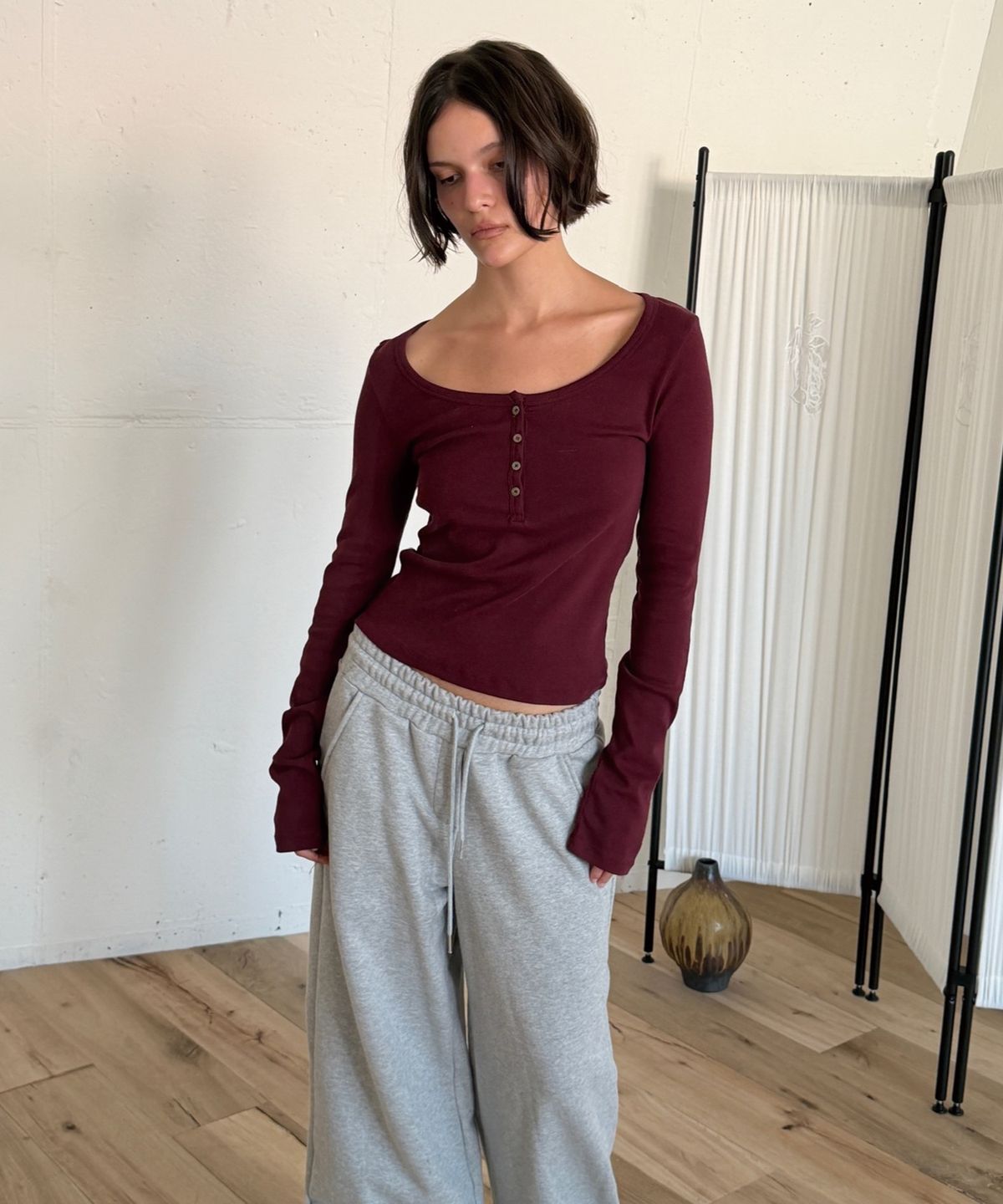 아수라(ASURA) COTTON HENLEY LONG SLEEVE T (WINE)