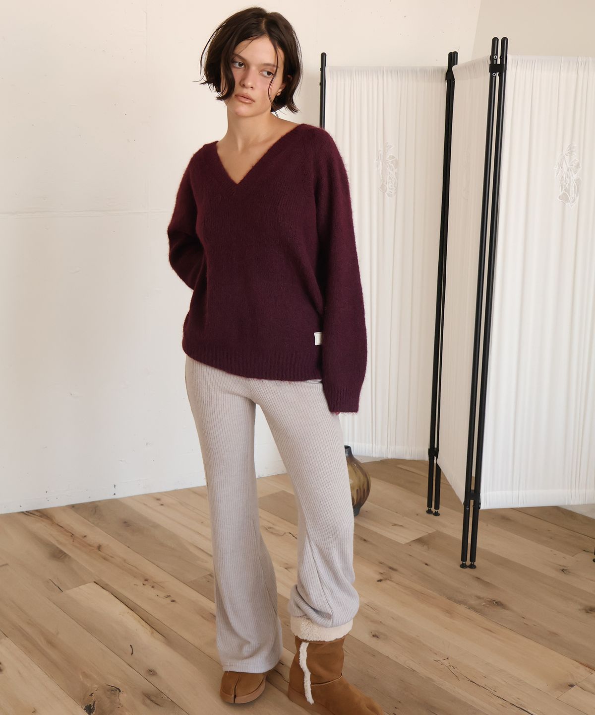 아수라(ASURA) WARM KNIT BOOTCUT PANTS (GREY)