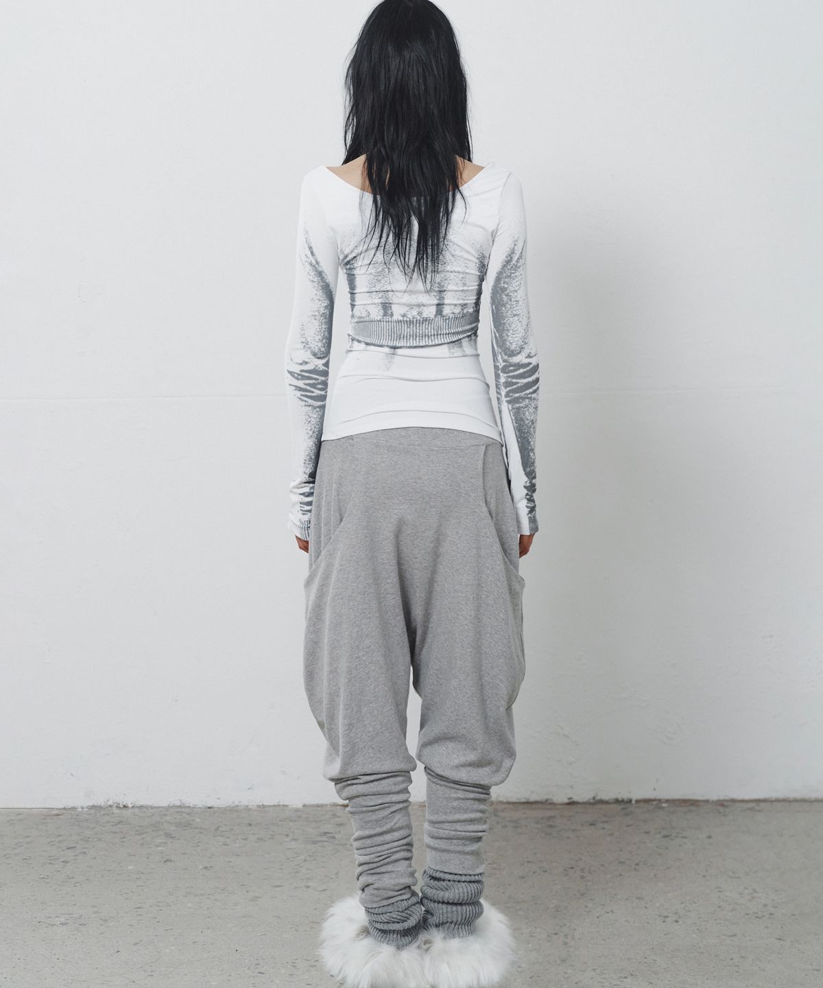 나체(NACHE) PUFF BAGGY PANTS MELANGE GRAY
