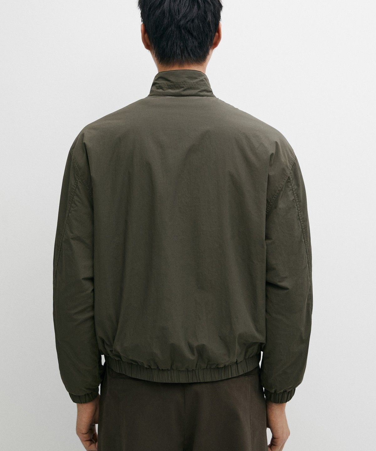 마시모두띠(MASSIMO DUTTI) 테크니컬 박시 핏 봄버 재킷