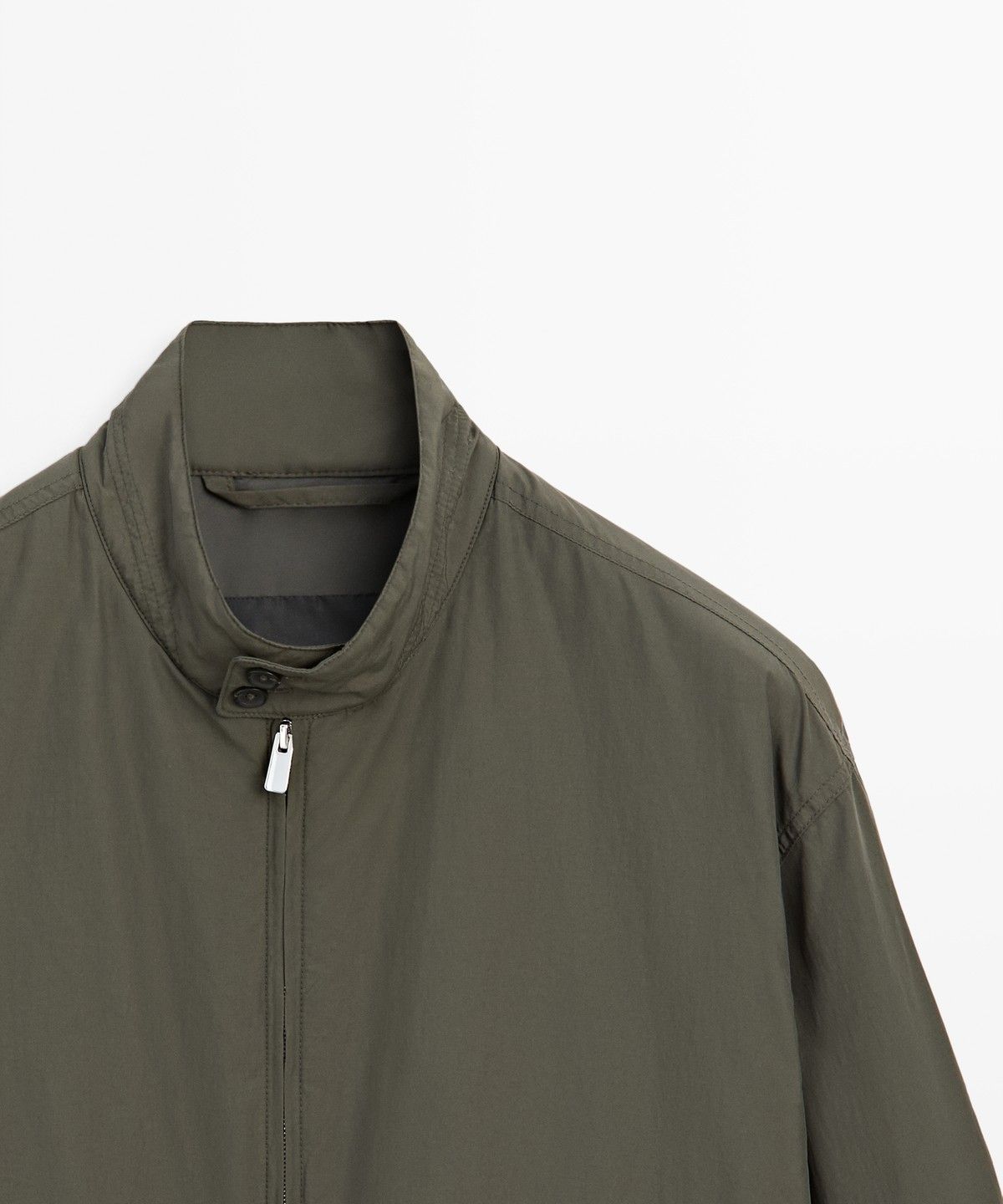 마시모두띠(MASSIMO DUTTI) 테크니컬 박시 핏 봄버 재킷