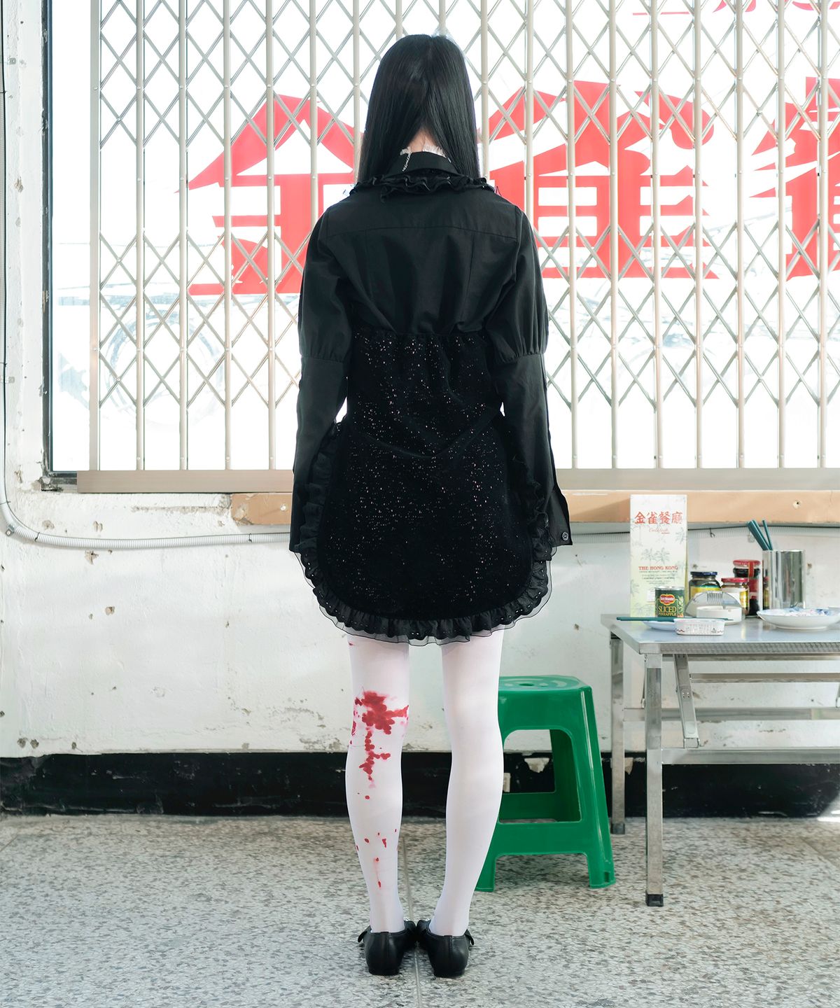 유쓰배쓰(YOUTHBATH) YB x xiuxiu Frill Apron Dress