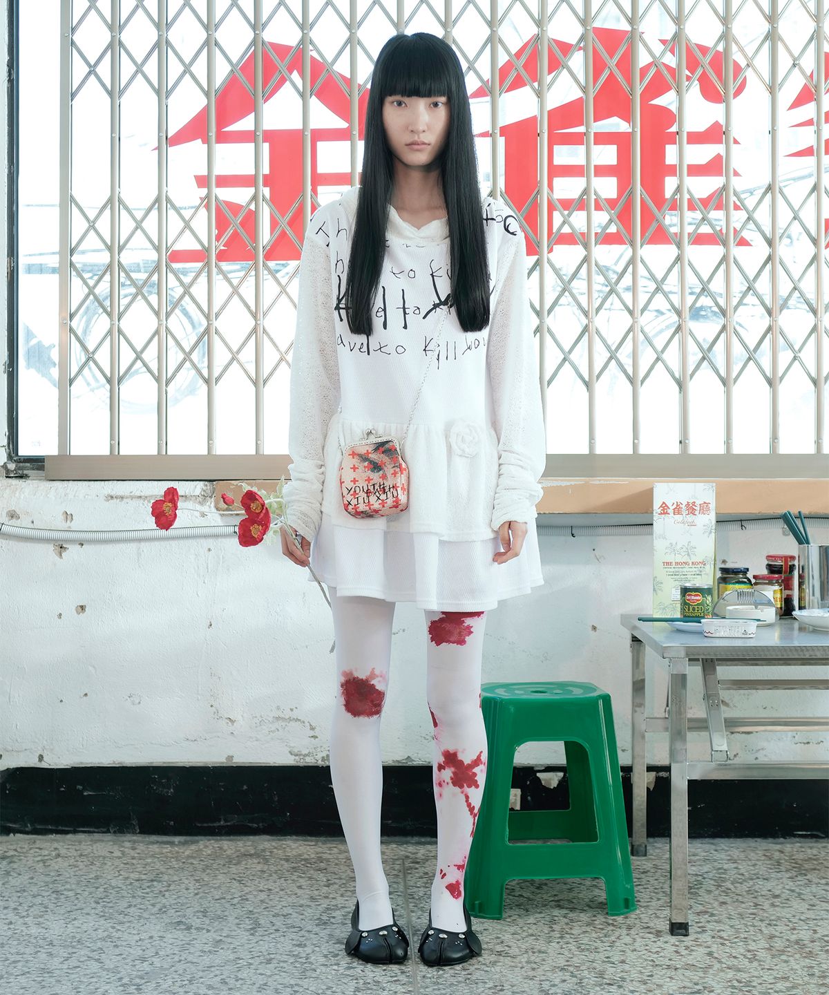 유쓰배쓰(YOUTHBATH) YB x xiuxiu Lettering Dress
