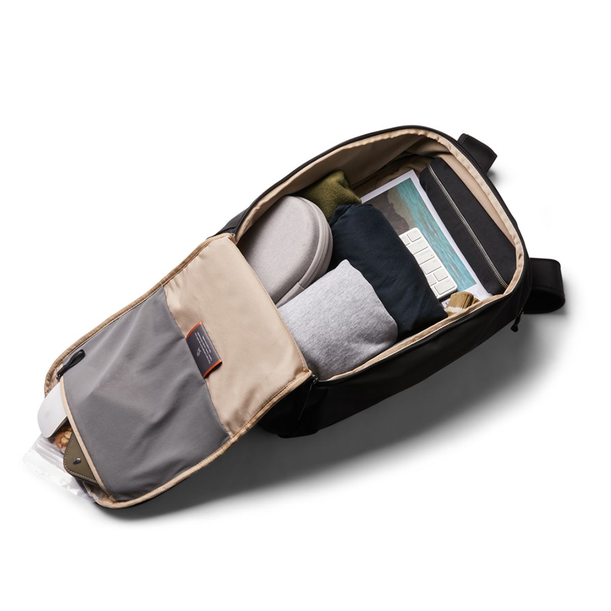 벨로이(BELLROY) 트랜싯 워크팩 백팩 20L(BTWB-BLK-215) - 블랙