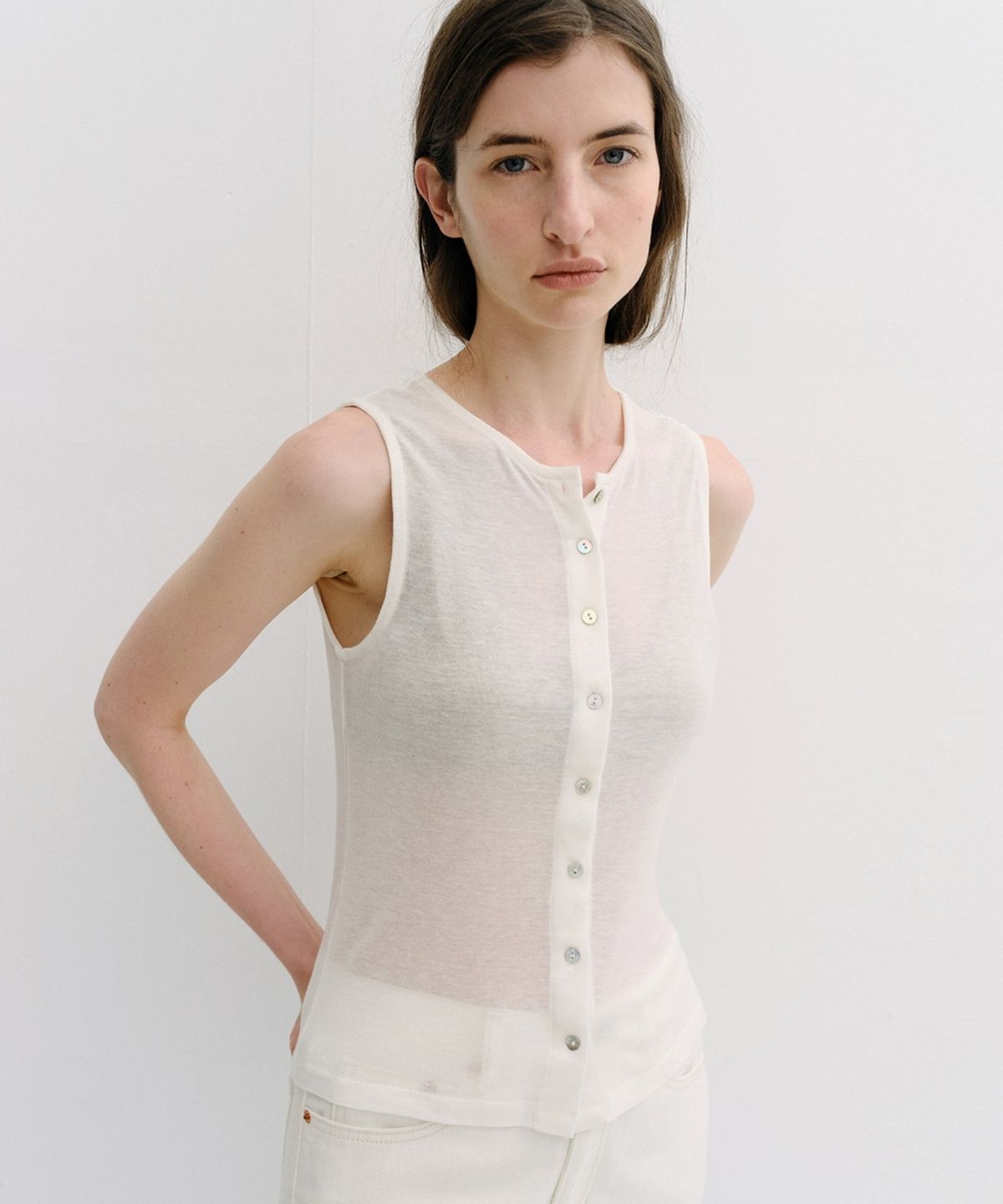 블랭크03(BLANK03) wool button sleeveless t-shirt (3colors)