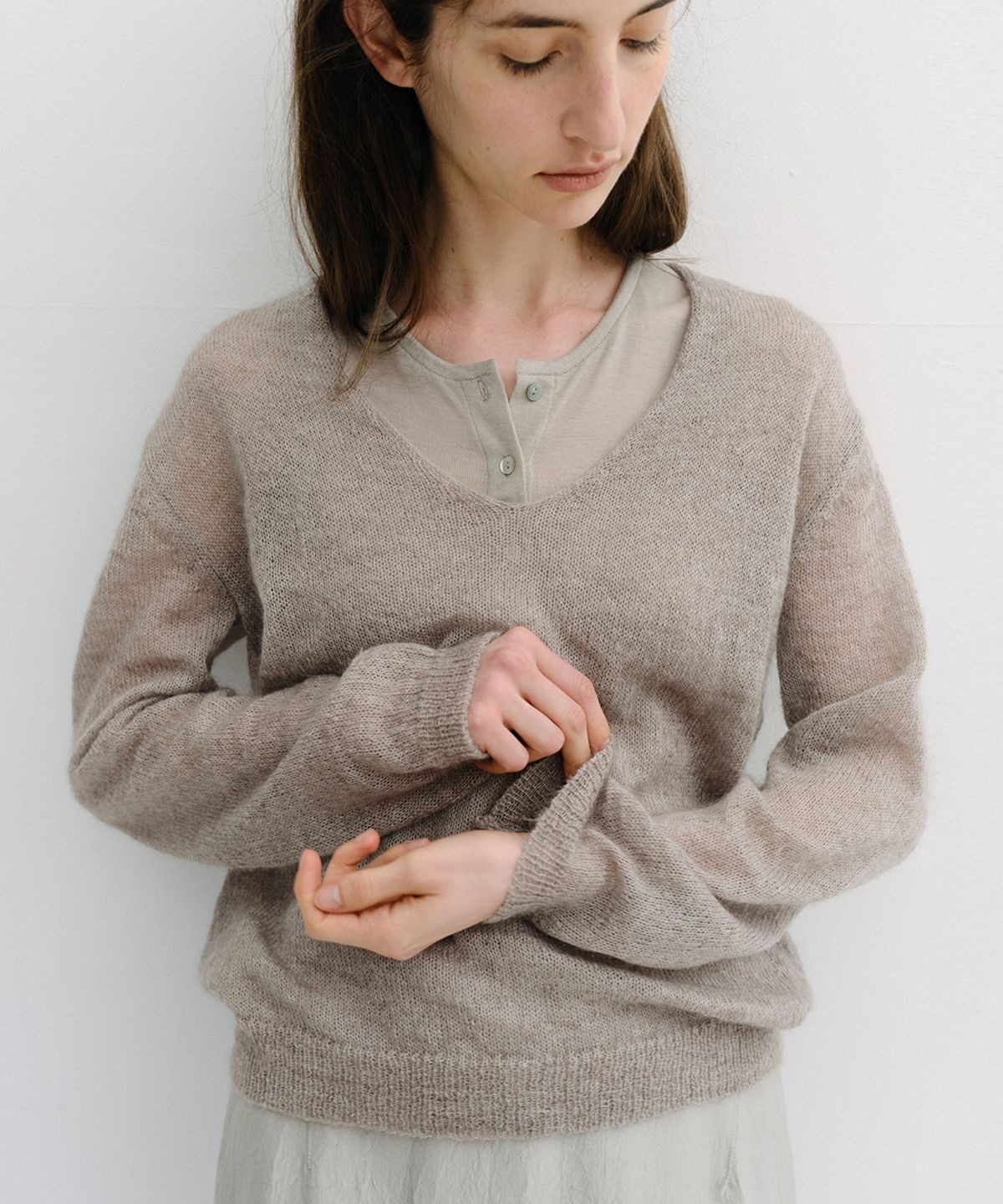 블랭크03(BLANK03) royal kid mohair v-neck pullover (pale grey)