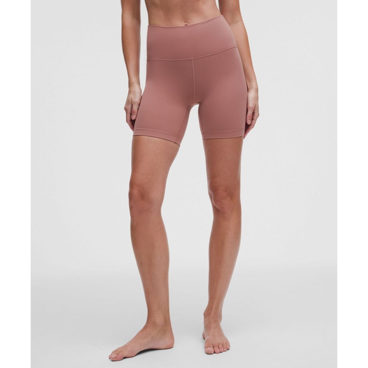 룰루레몬(LULULEMON) 올 잇 테익스 백 루시드 하이라이즈 쇼츠 6inch  TOPK