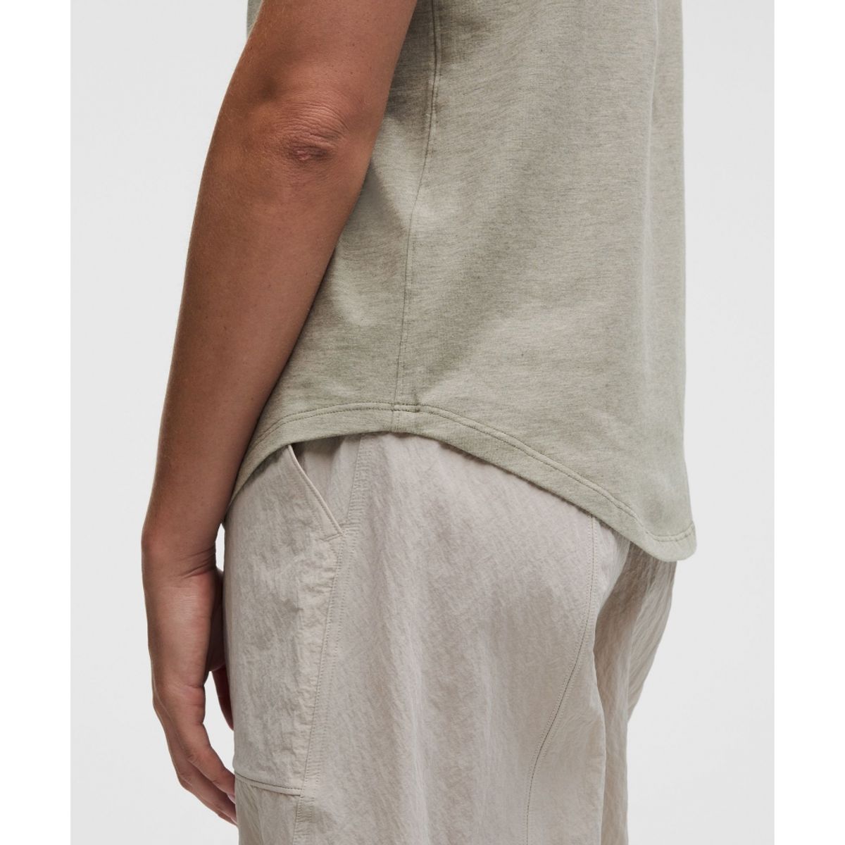 룰루레몬(LULULEMON) 러브 크루넥 티셔츠  THCY
